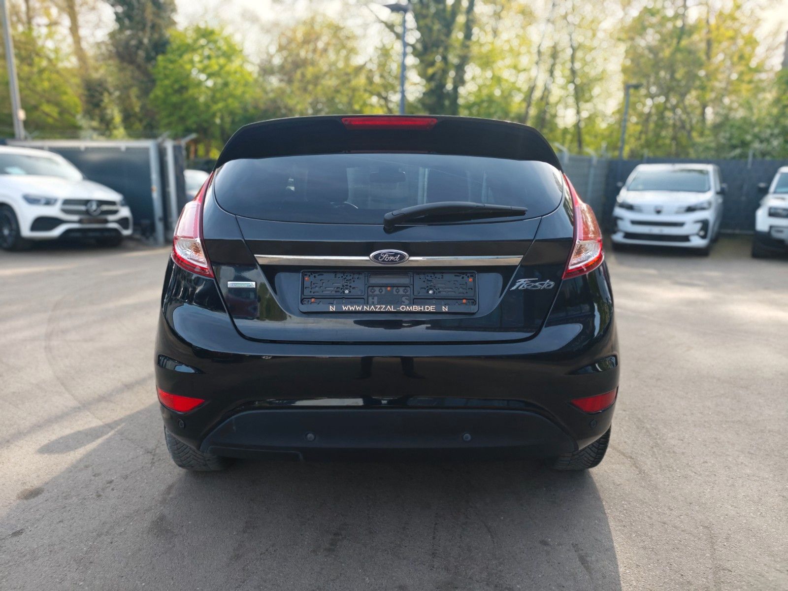 Fahrzeugabbildung Ford FIESTA TITANIUM *SHZ*ALU*KLIMA*NAVI*