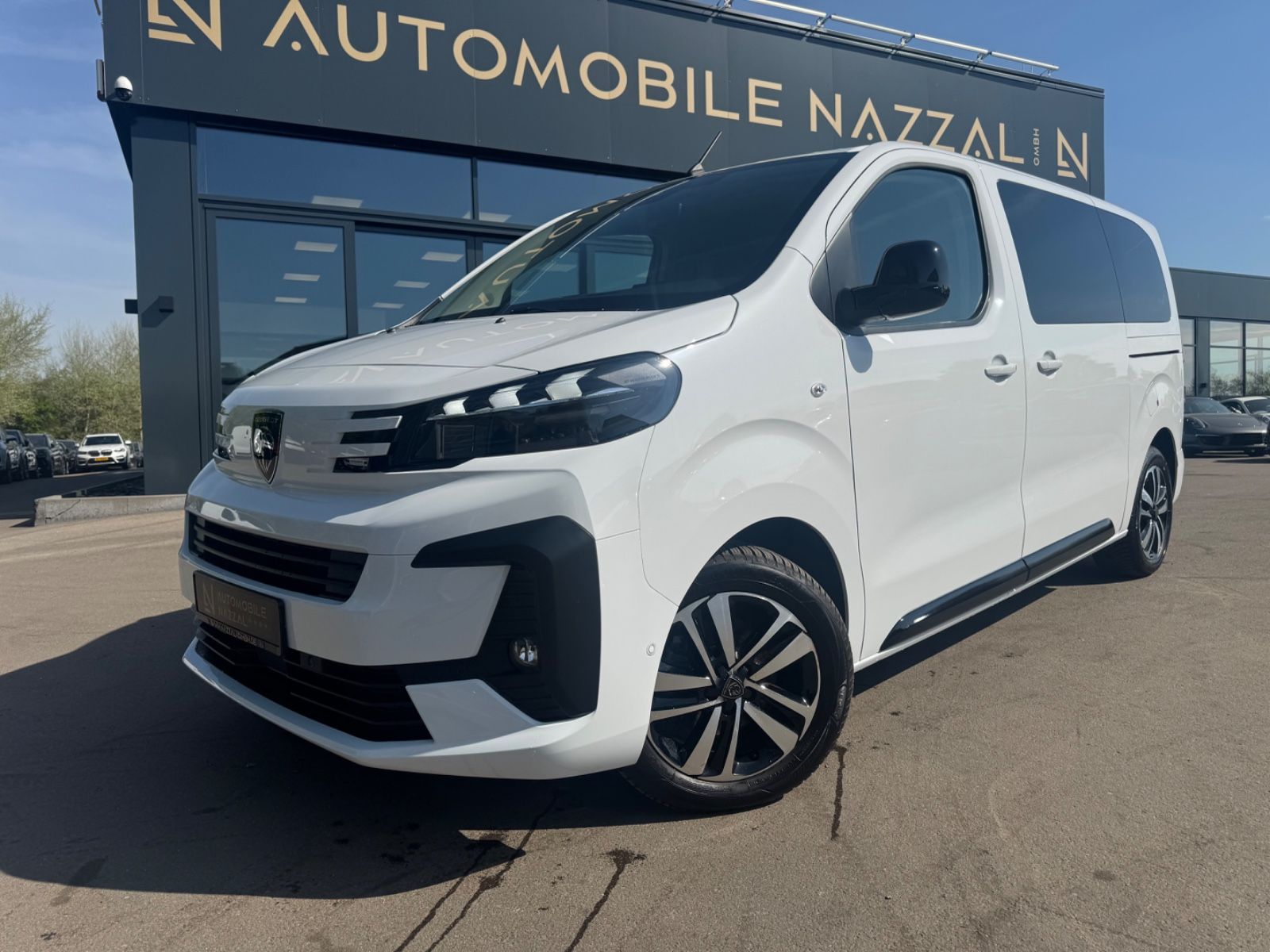 Fahrzeugabbildung Peugeot TRAVELLER ACTIVE L2*FACELIFT*8.SITZER*KAM*NAVI*