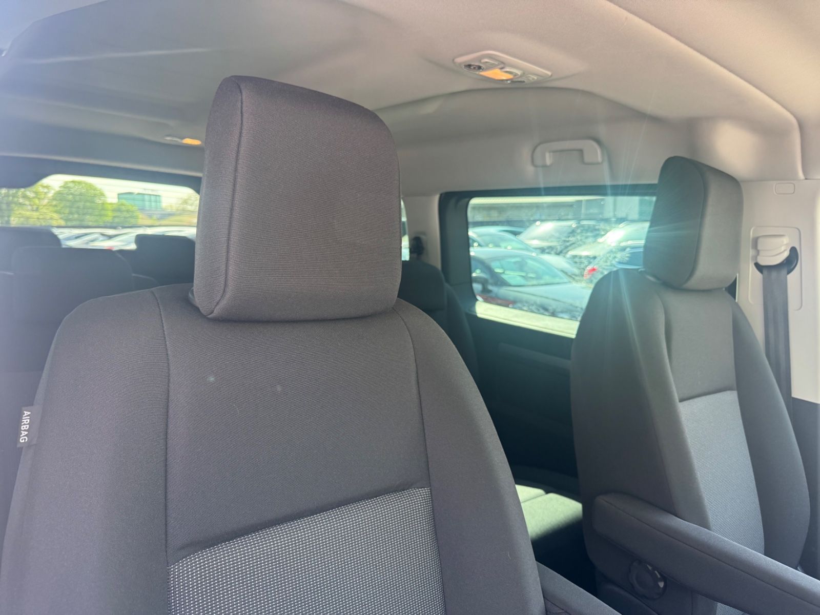 Fahrzeugabbildung Peugeot TRAVELLER ACTIVE L2*FACELIFT*8.SITZER*KAM*NAVI*