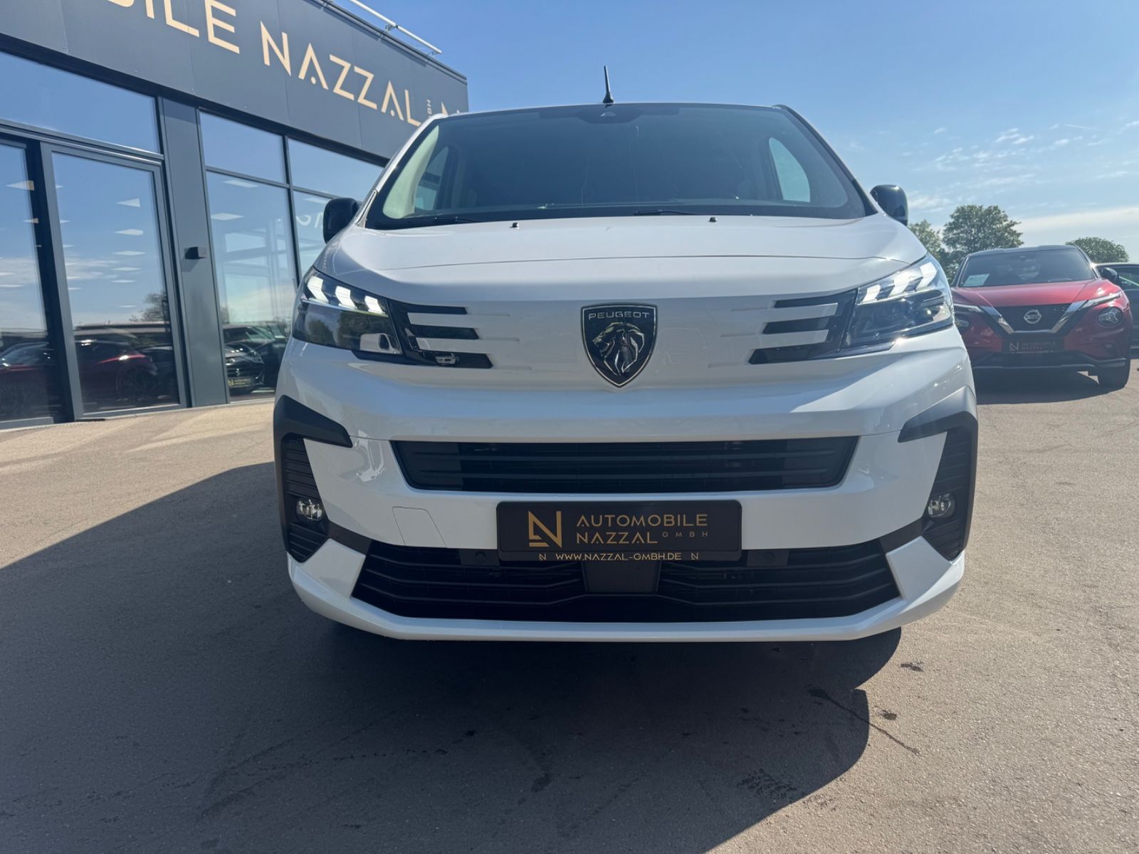 Fahrzeugabbildung Peugeot TRAVELLER ACTIVE L2*FACELIFT*8.SITZER*KAM*NAVI*