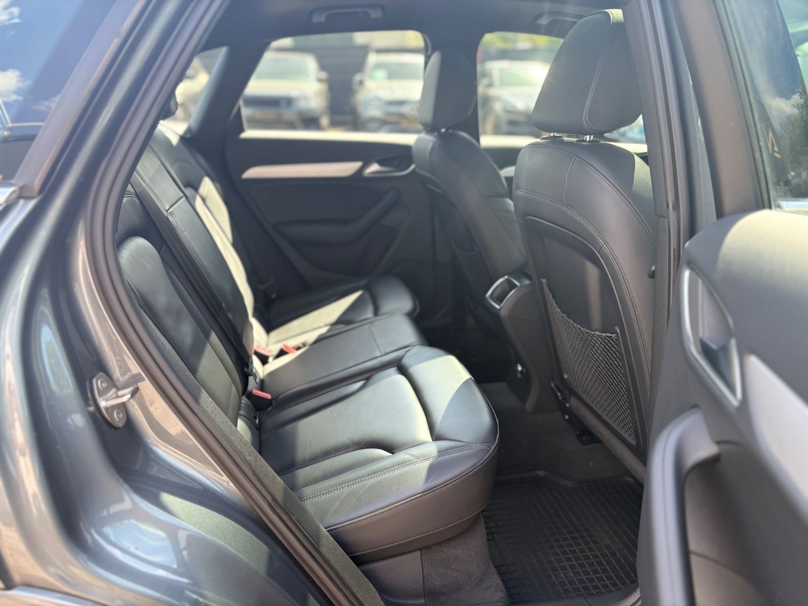 Fahrzeugabbildung Audi Q3 SPORT QUATTRO *S-LINE*PANO*NAVI*LEDER*