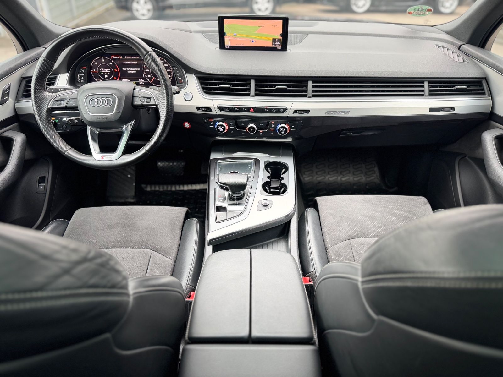 Fahrzeugabbildung Audi Q7 3.0 TDI QUATTRO*S-LINE SPORT+*7.SITZER*MATRIX