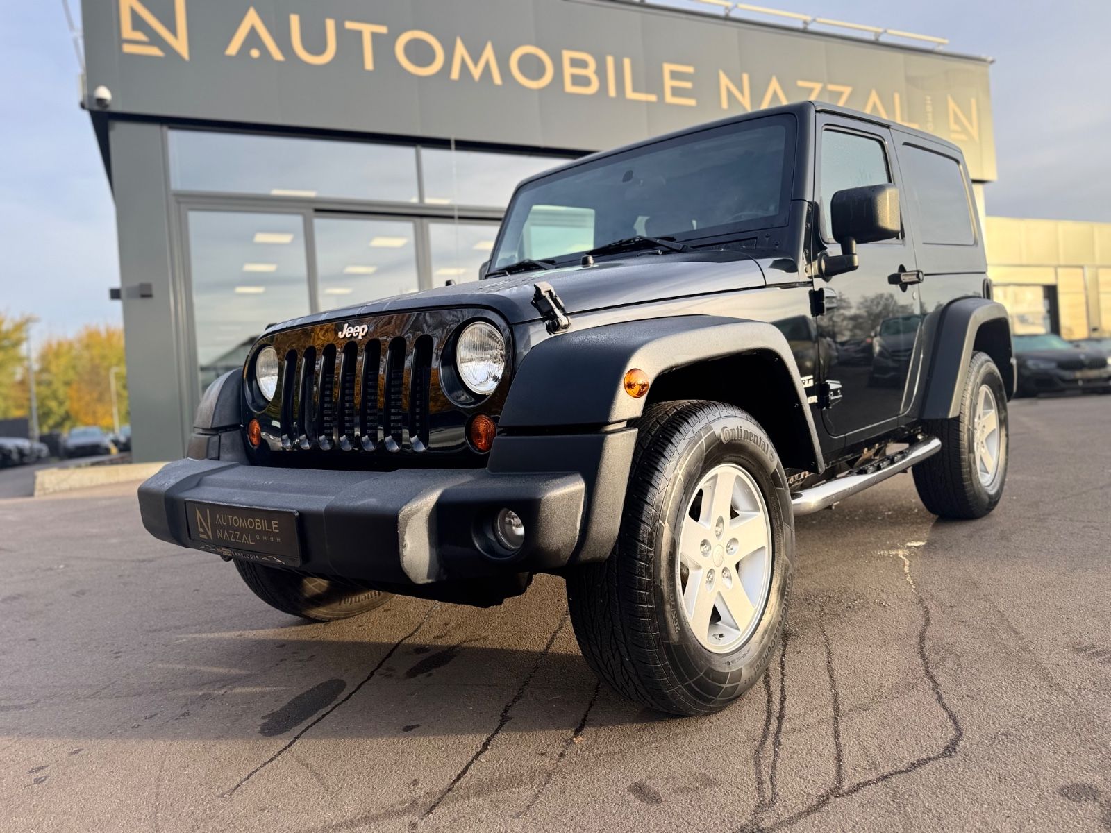 Fahrzeugabbildung Jeep WRANGLER UNLIMITED SPORT 2.8 CRD*NAVI*4X4*AHK*