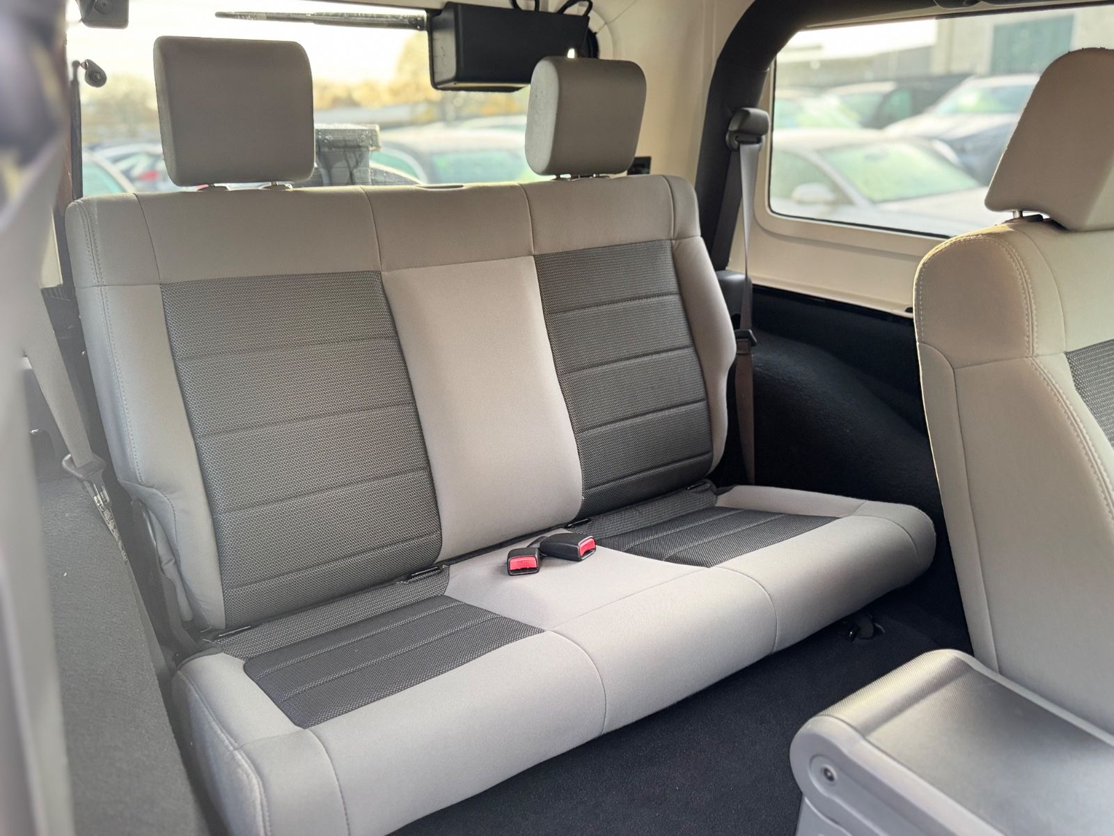 Fahrzeugabbildung Jeep WRANGLER UNLIMITED SPORT 2.8 CRD*NAVI*4X4*AHK*