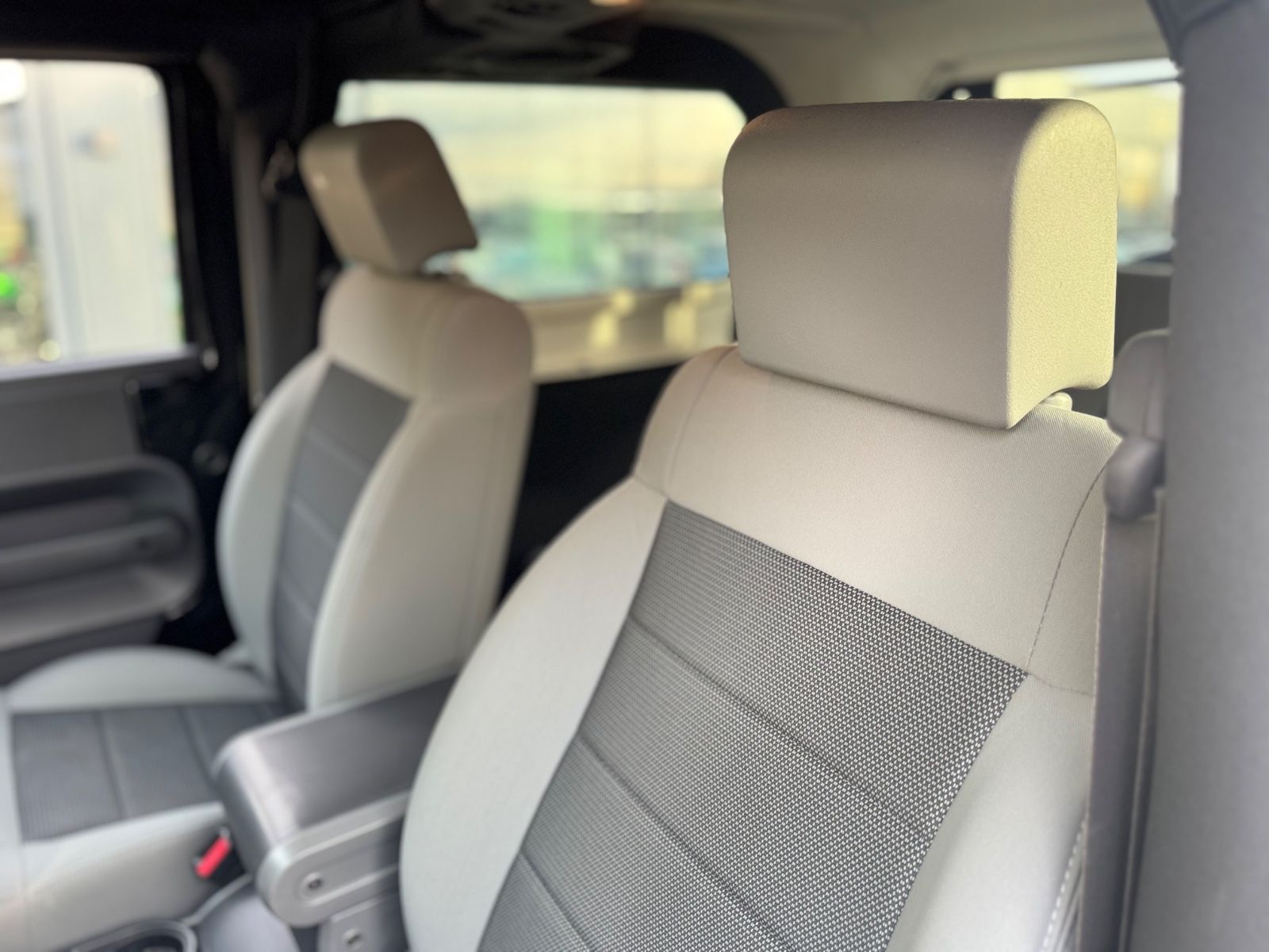 Fahrzeugabbildung Jeep WRANGLER UNLIMITED SPORT 2.8 CRD*NAVI*4X4*AHK*