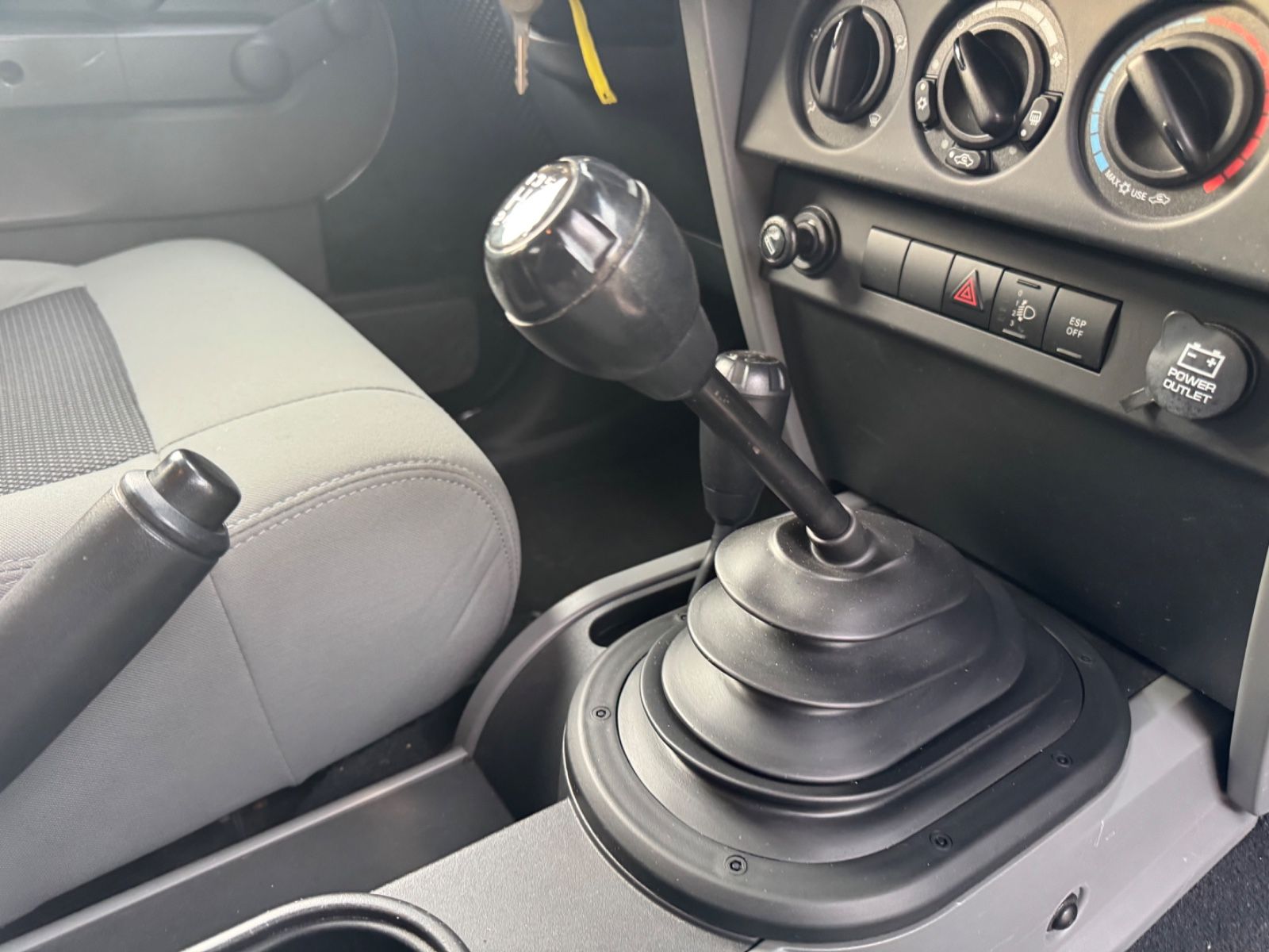 Fahrzeugabbildung Jeep WRANGLER UNLIMITED SPORT 2.8 CRD*NAVI*4X4*AHK*