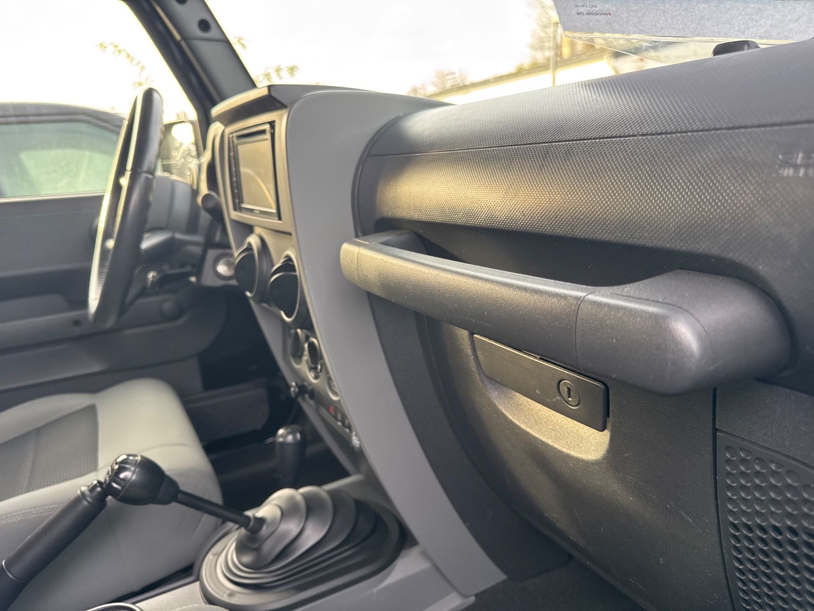 Fahrzeugabbildung Jeep WRANGLER UNLIMITED SPORT 2.8 CRD*NAVI*4X4*AHK*