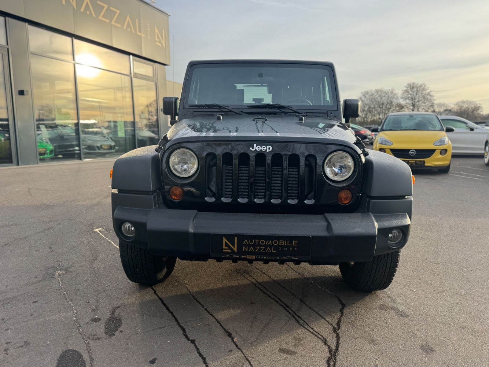 Fahrzeugabbildung Jeep WRANGLER UNLIMITED SPORT 2.8 CRD*NAVI*4X4*AHK*