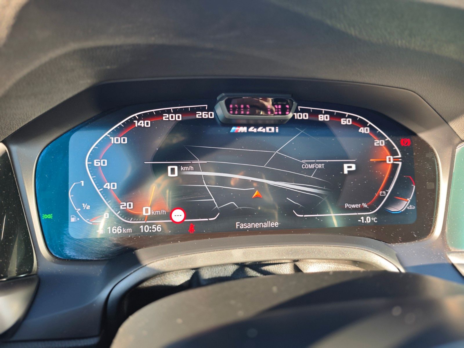 Fahrzeugabbildung BMW M440 i xDrive*EL.SD*SHADOW*BMW LIVE*LEDER*KREIDE