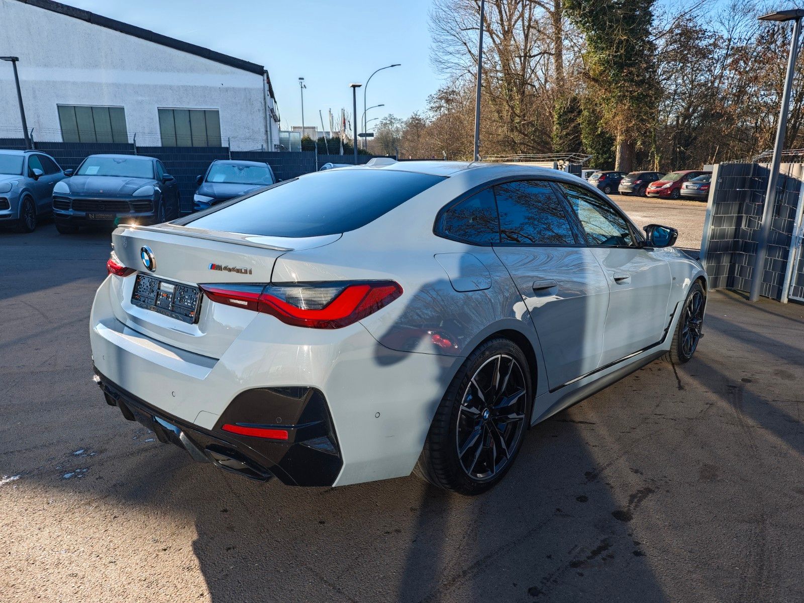 Fahrzeugabbildung BMW M440 i xDrive*EL.SD*SHADOW*BMW LIVE*LEDER*KREIDE