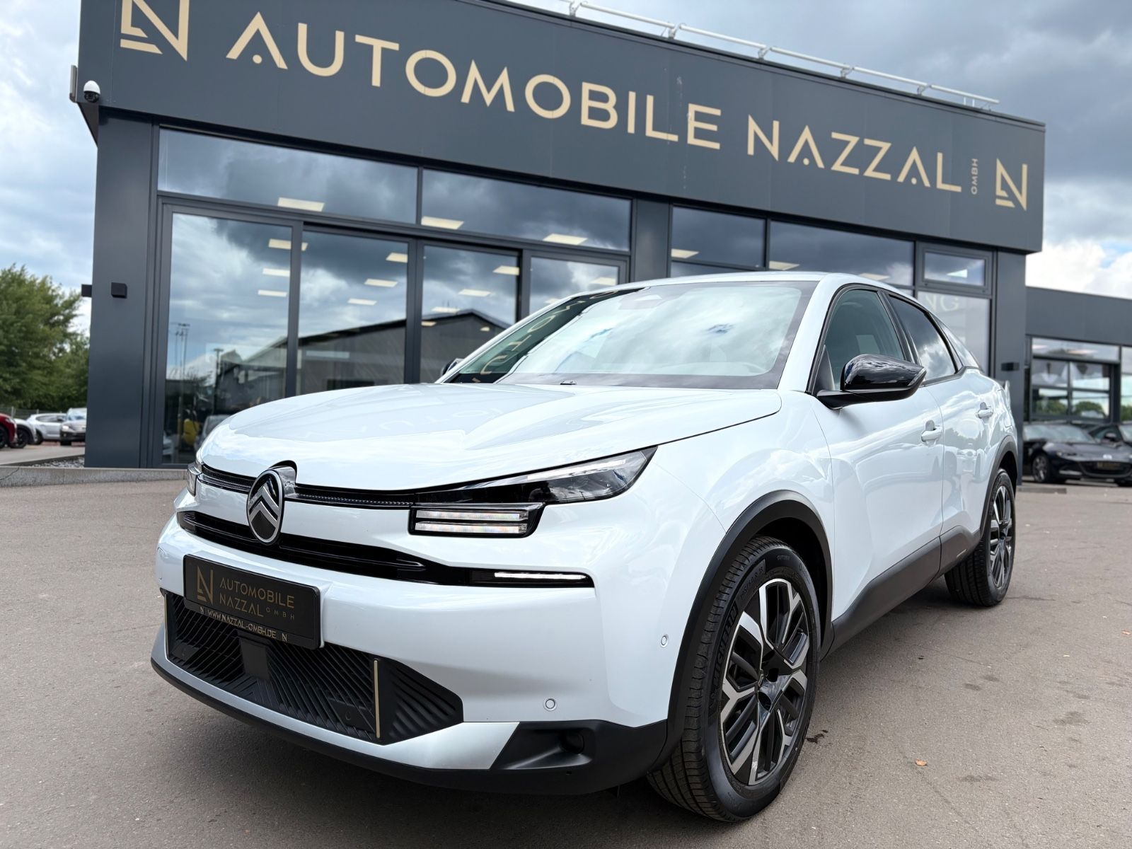 Fahrzeugabbildung Citroën C4 LIM MAX*AUT*FACELIFT*1.HD*VOLL-LED*LEDER*KAME