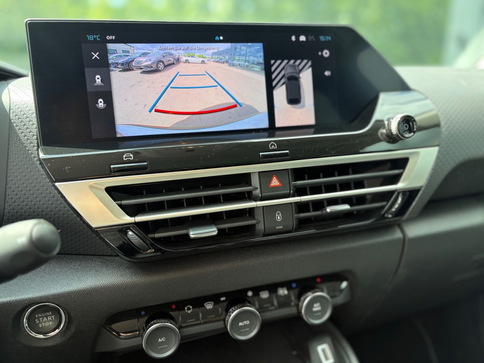 Fahrzeugabbildung Citroën C4 LIM MAX*AUT*FACELIFT*1.HD*VOLL-LED*LEDER*KAME