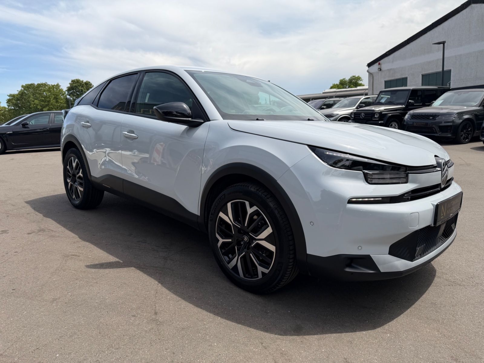 Fahrzeugabbildung Citroën C4 LIM MAX*FACELIFT*AUT*KAMERA*LEDER*LED*TOP