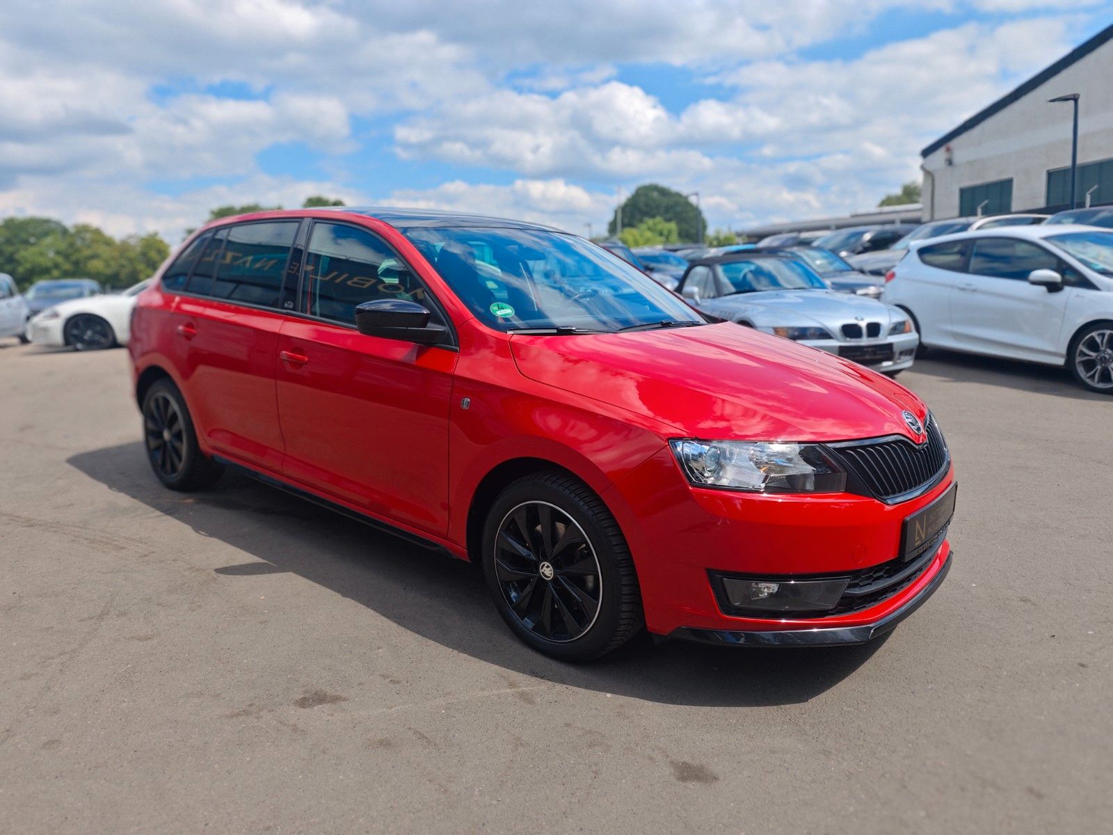 Fahrzeugabbildung SKODA RAPID LIM* MONTE CARLO *NAVI*PANO*SHZ*2.HAND