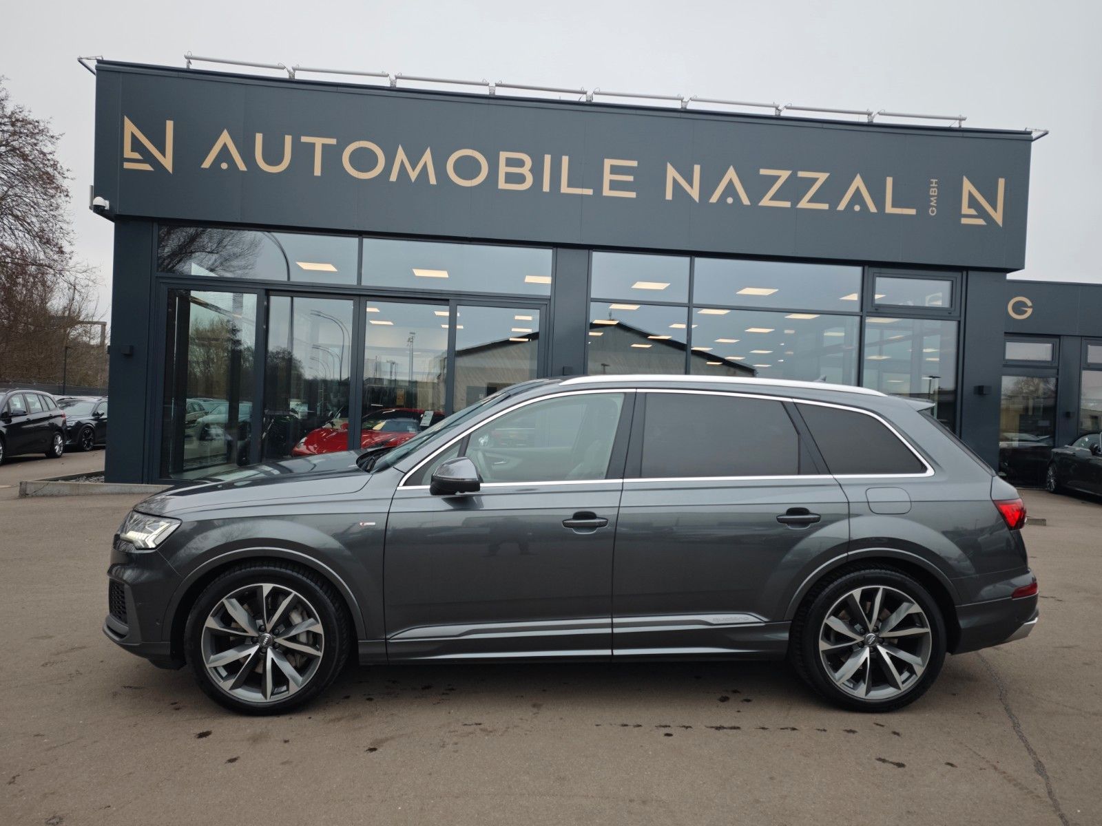 Fahrzeugabbildung Audi Q7 55TFSIe QUATTRO 3X S LINE*EL.AHK*MATRIX*LUFT