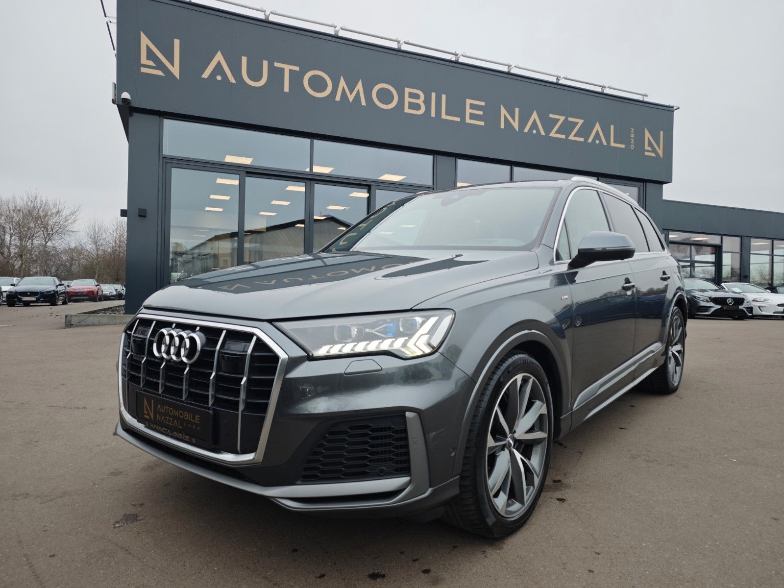 Fahrzeugabbildung Audi Q7 55TFSIe QUATTRO 3X S LINE*EL.AHK*MATRIX*LUFT