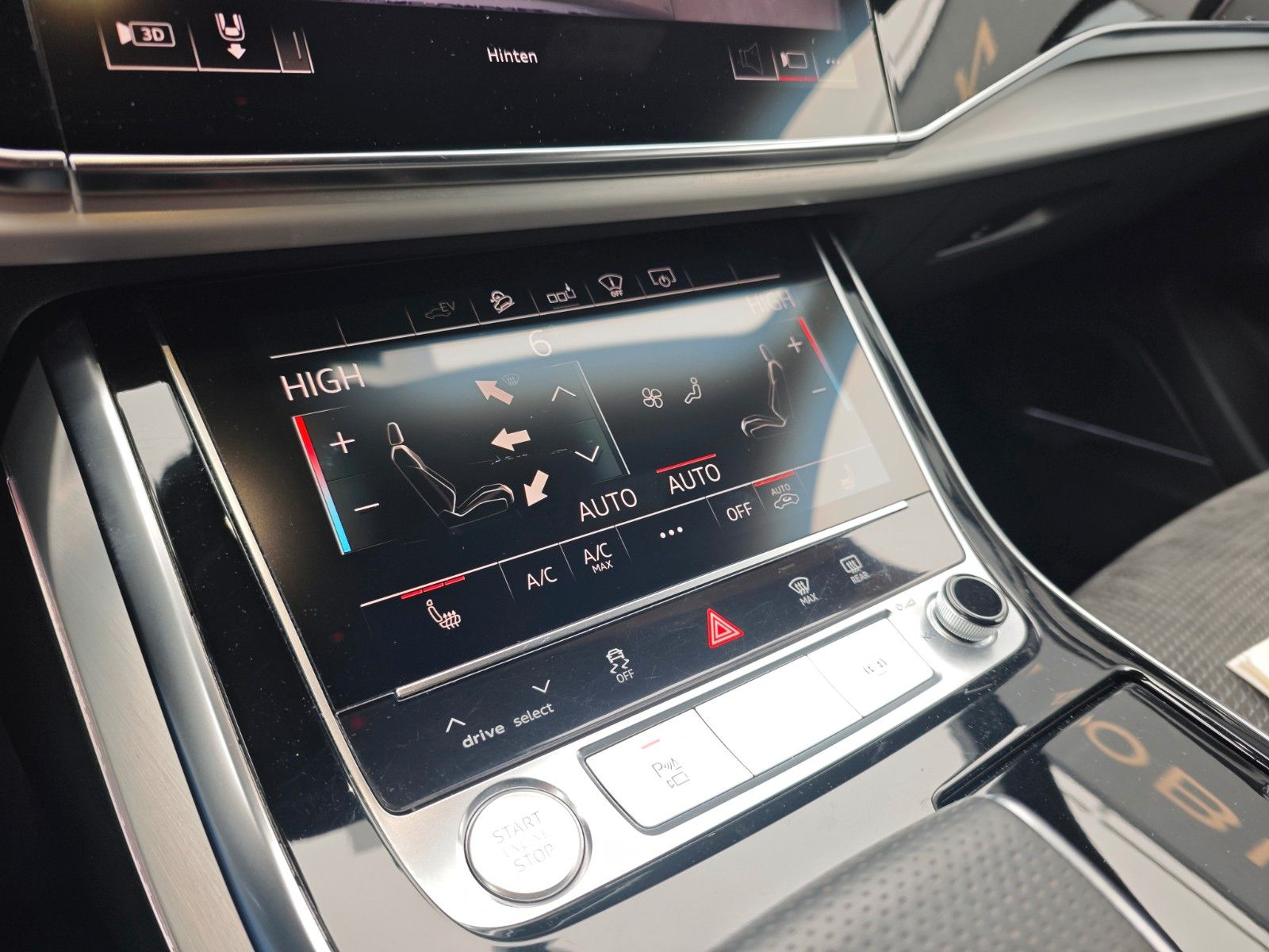 Fahrzeugabbildung Audi Q7 55TFSIe QUATTRO 3X S LINE*EL.AHK*MATRIX*LUFT