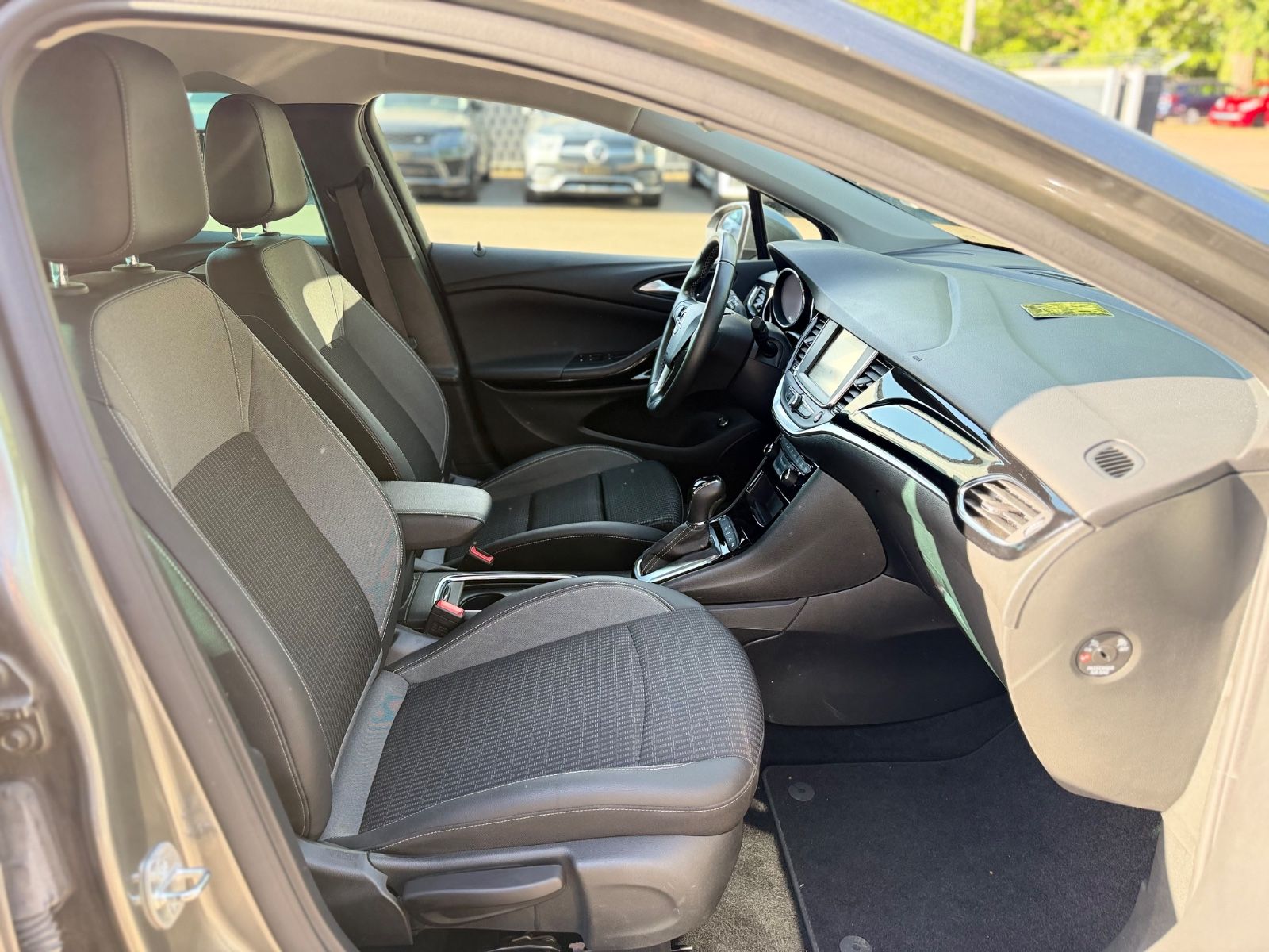 Fahrzeugabbildung Opel ASTRA K SPORTS TOURER ELEGANCE *AUT*2.HAND*NAVI*