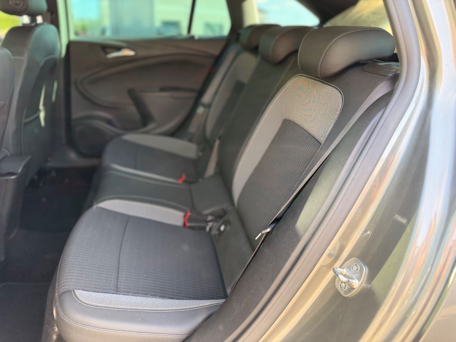 Fahrzeugabbildung Opel ASTRA K SPORTS TOURER ELEGANCE *AUT*2.HAND*NAVI*