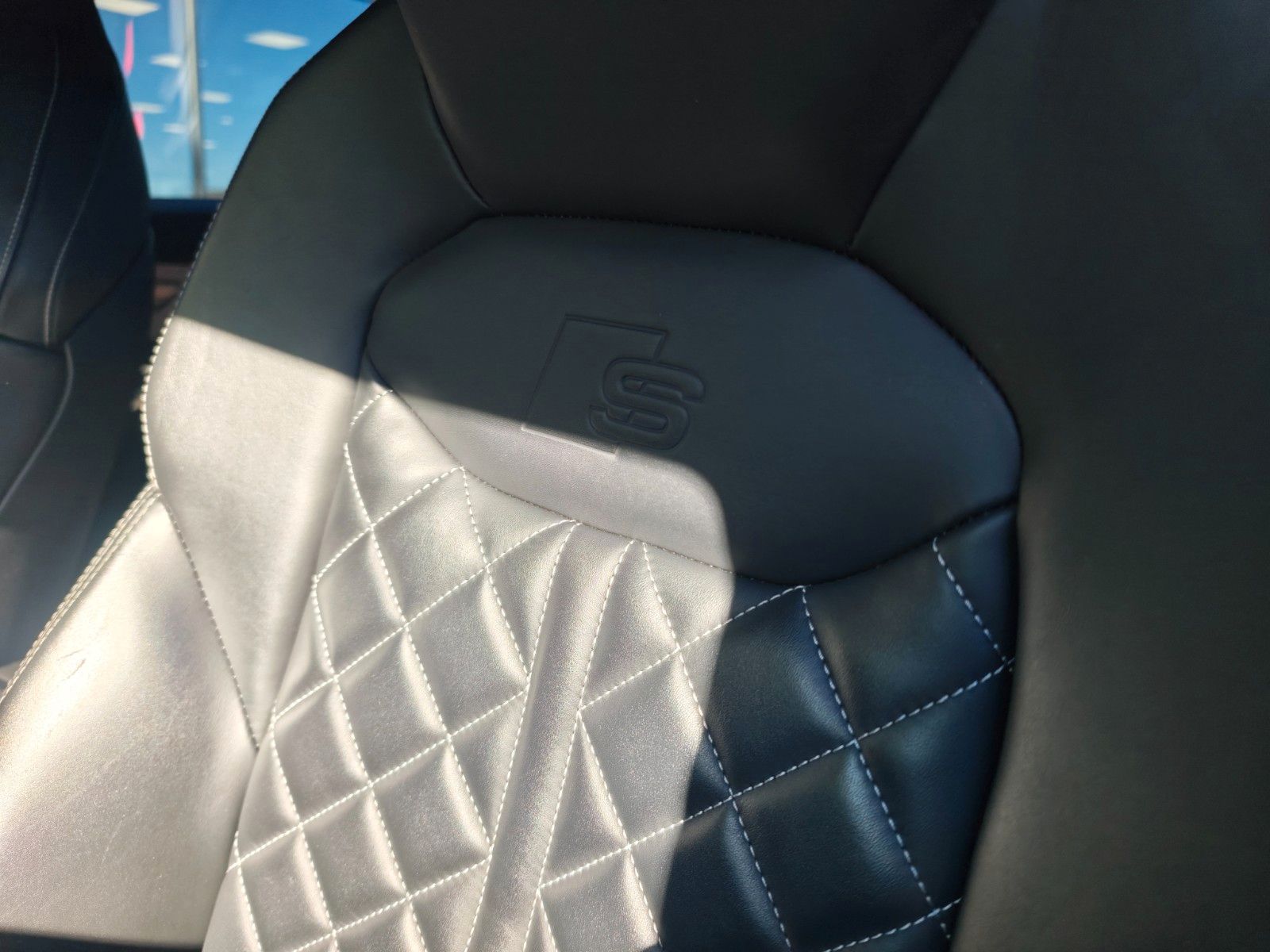 Fahrzeugabbildung Audi Q8 50TDI S-LINE SPORT+*B&O*22 Z.*MATRIX LED*AHK*