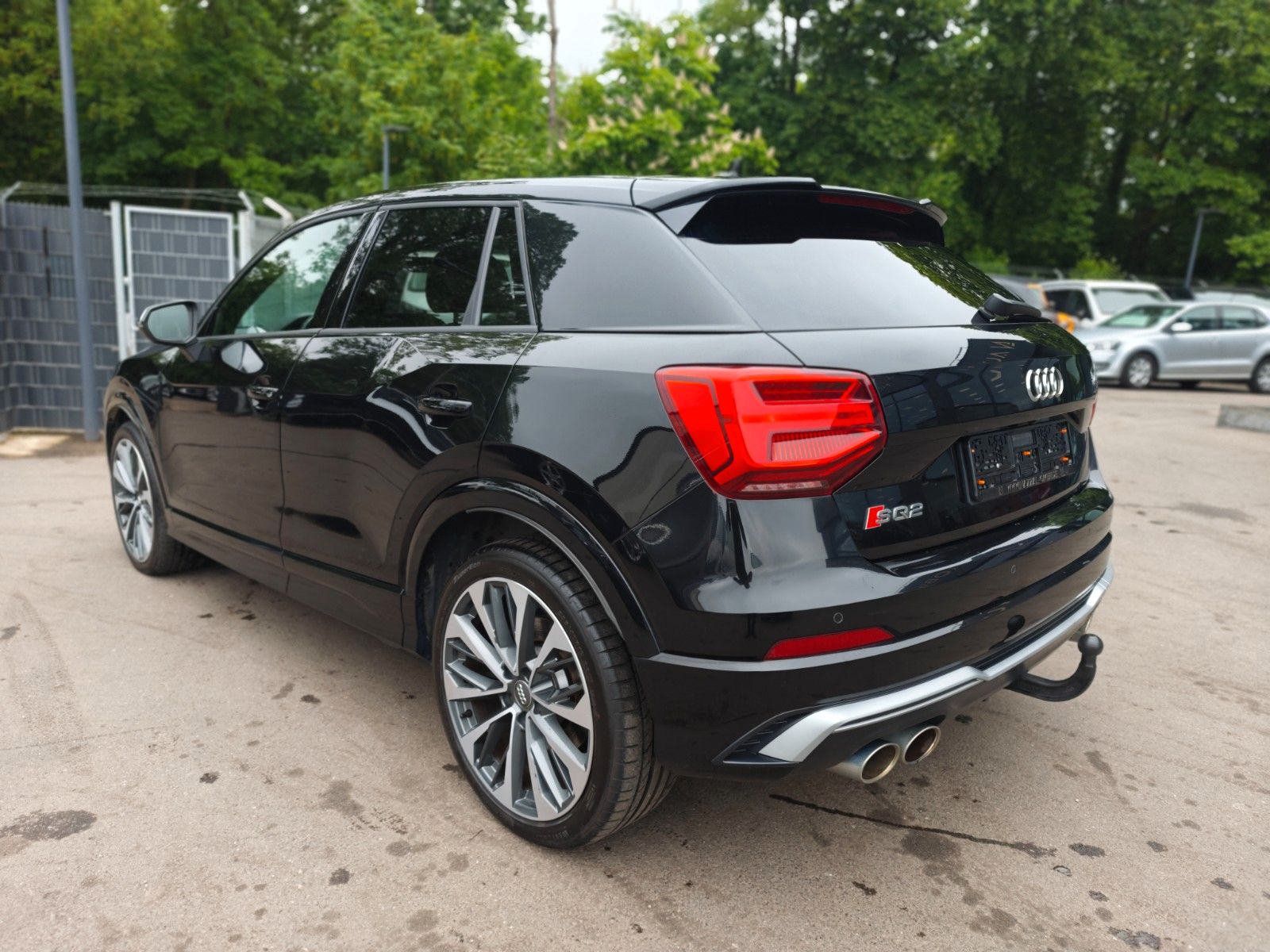 Fahrzeugabbildung Audi SQ2 2.0 TFSI QUATTRO BLACK LINE *AUT*NAVI*LED*