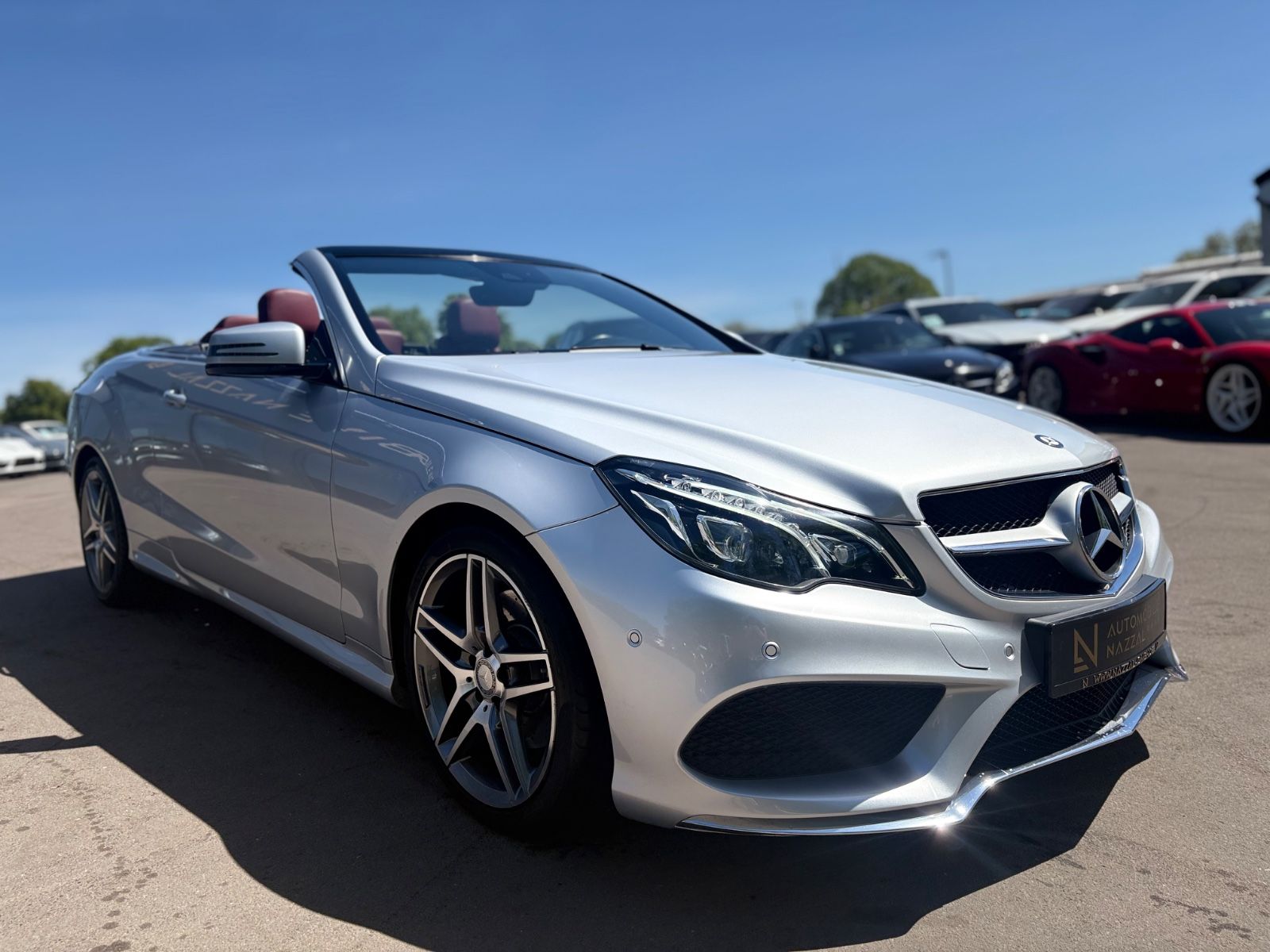 Fahrzeugabbildung Mercedes-Benz E 350 CABRIO BLUETEC / D *AMG-LINE*SHZ*NAVI*