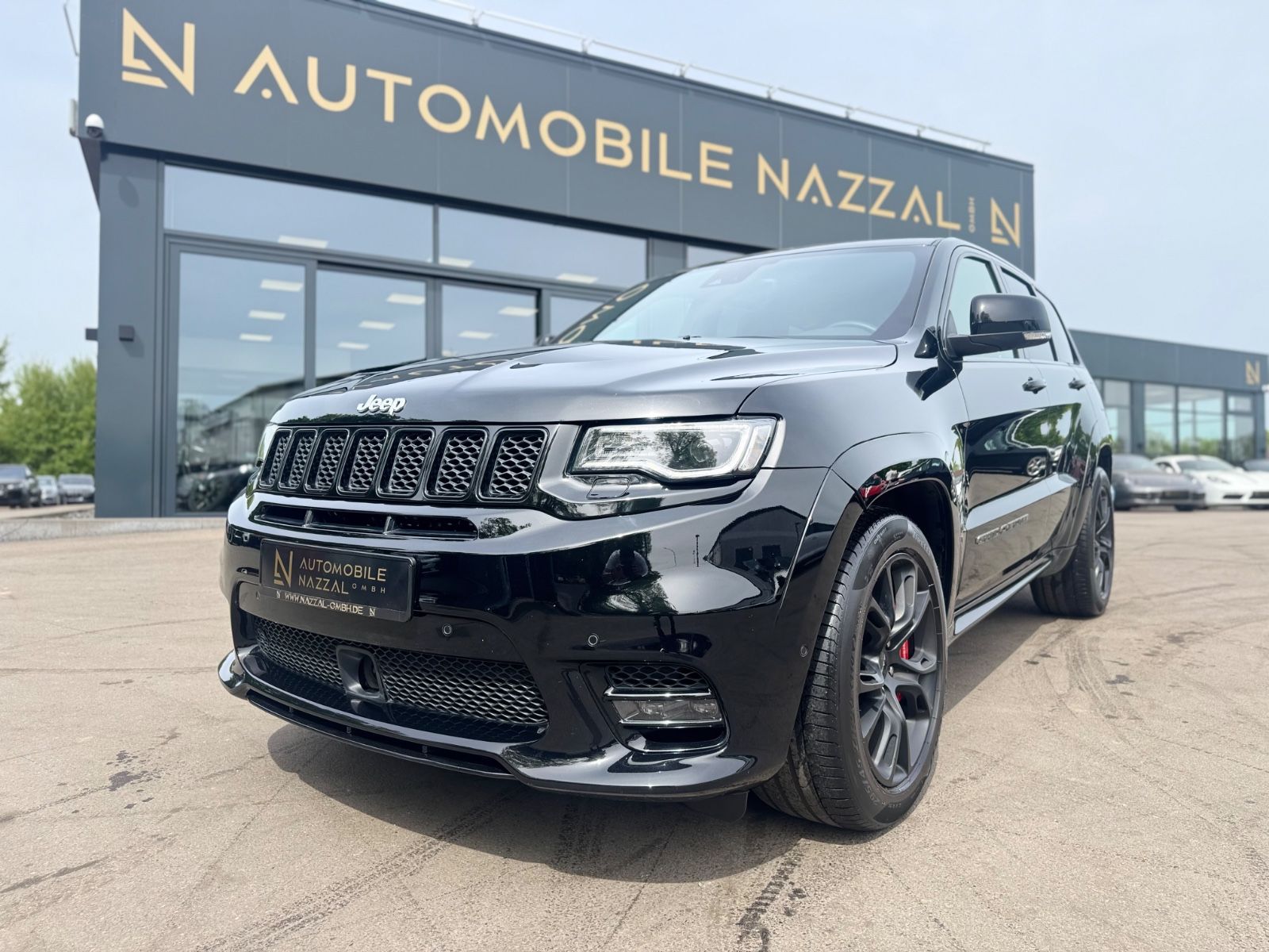 Fahrzeugabbildung Jeep GRAND CHEROKEE 6.4 HEMI SRT*BLACK-PACK*EWG/COC*