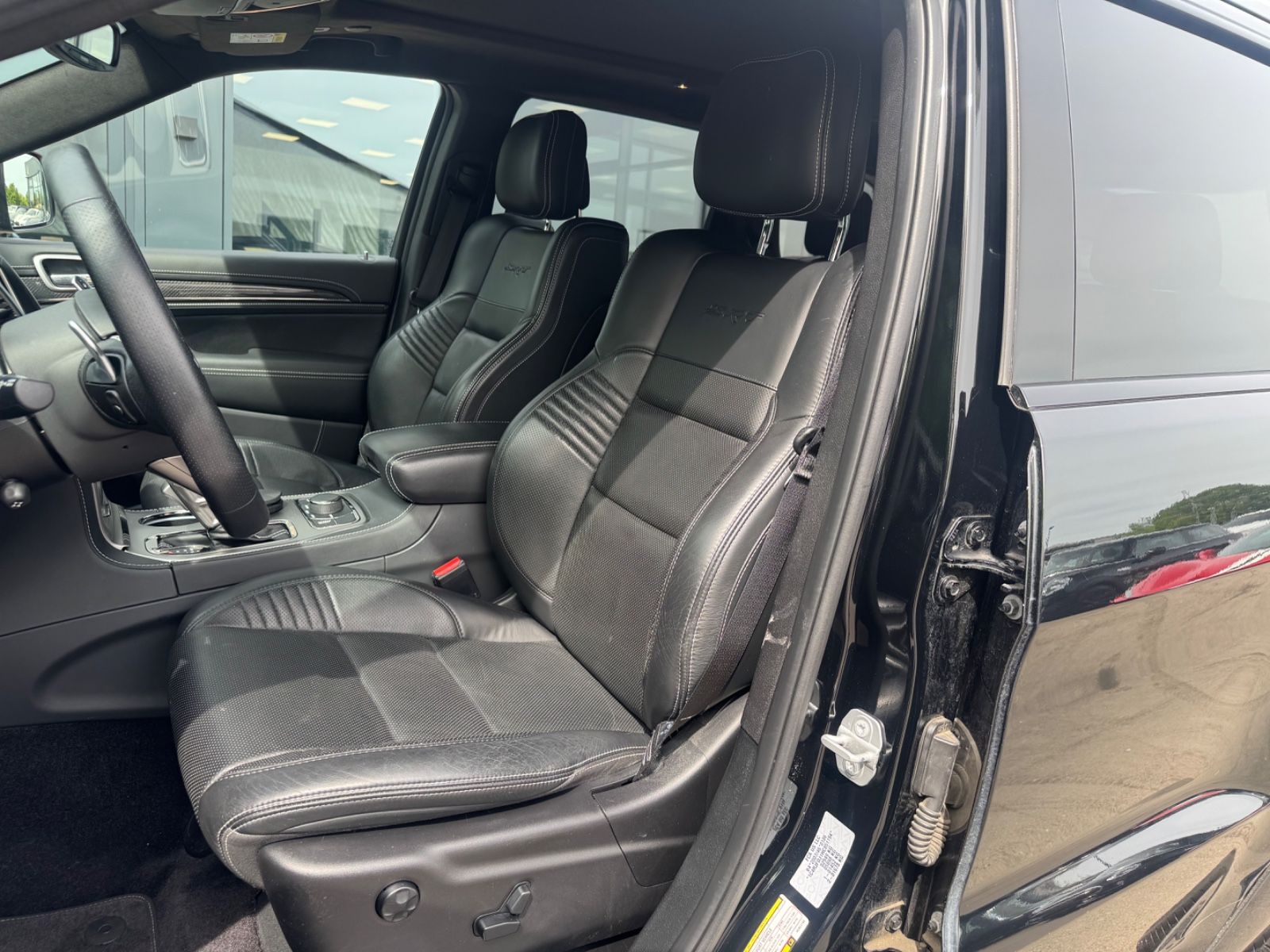 Fahrzeugabbildung Jeep GRAND CHEROKEE 6.4 HEMI SRT*BLACK-PACK*EWG/COC*