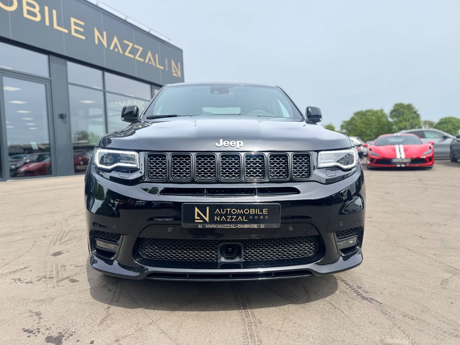 Fahrzeugabbildung Jeep GRAND CHEROKEE 6.4 HEMI SRT*BLACK-PACK*EWG/COC*