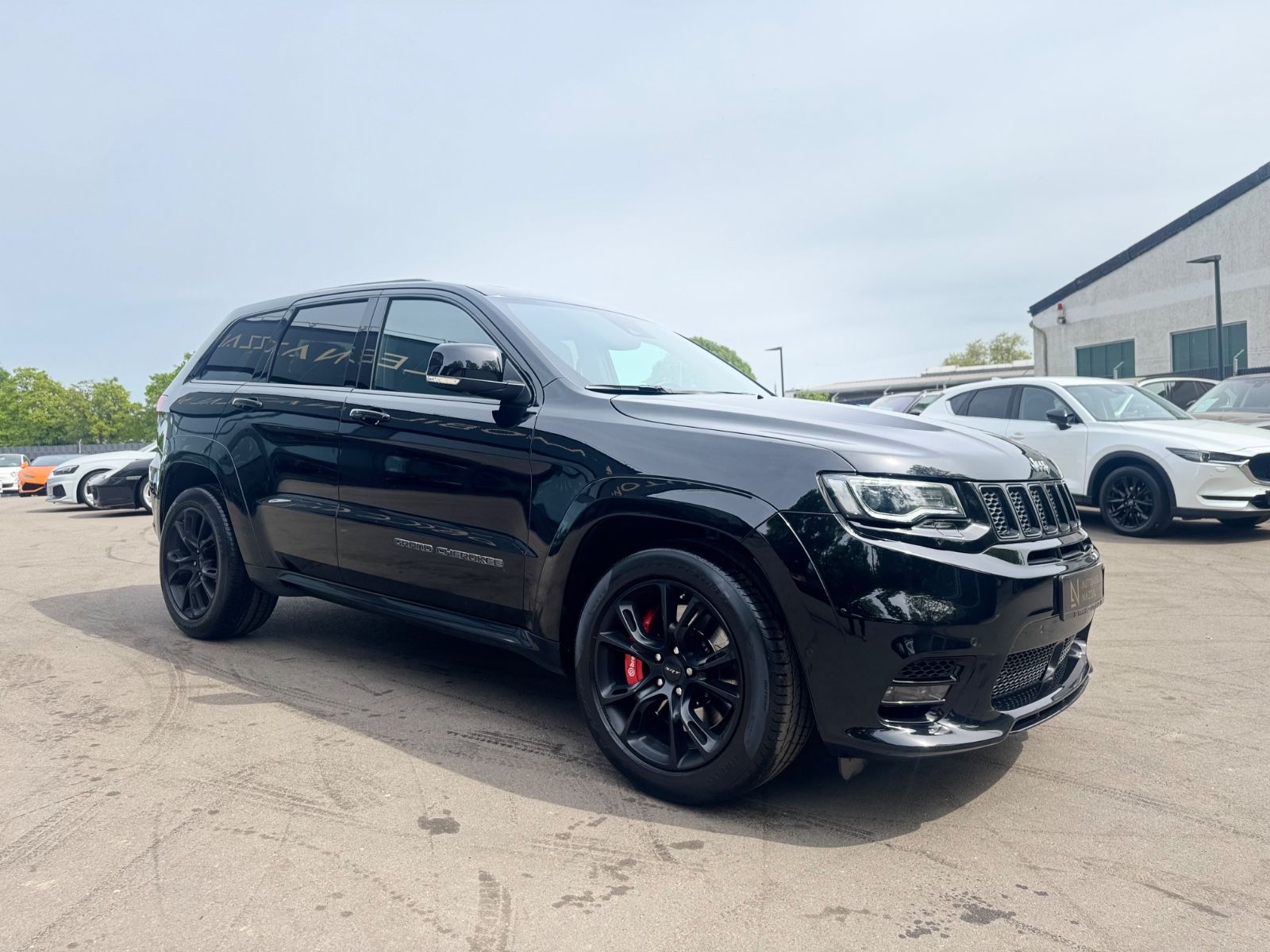 Fahrzeugabbildung Jeep GRAND CHEROKEE 6.4 HEMI SRT*BLACK-PACK*EWG/COC*