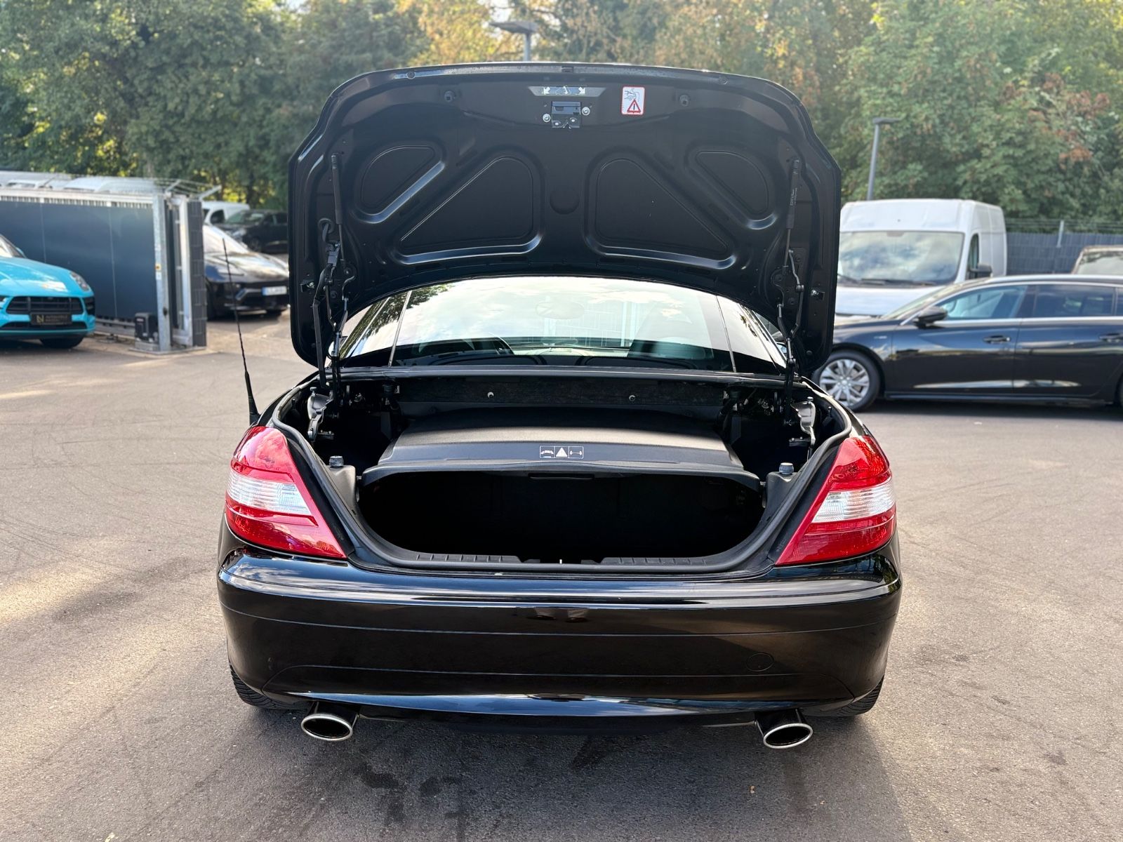 Fahrzeugabbildung Mercedes-Benz SLK 200 ROADSTAR KOMPRESSOR *SITZHEIZUNG*KLIMA*