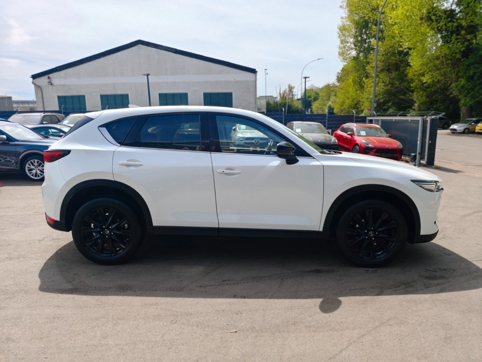 Fahrzeugabbildung Mazda CX-5 SKYACTIVE G*KAMERA*HEAD-UP*BOSE*ACC*LED*
