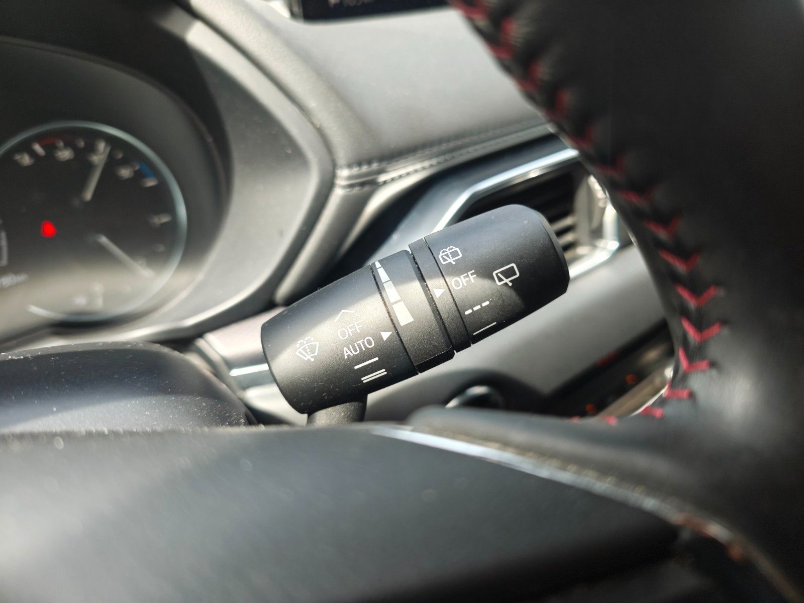 Fahrzeugabbildung Mazda CX-5 SKYACTIVE G*KAMERA*HEAD-UP*BOSE*ACC*LED*