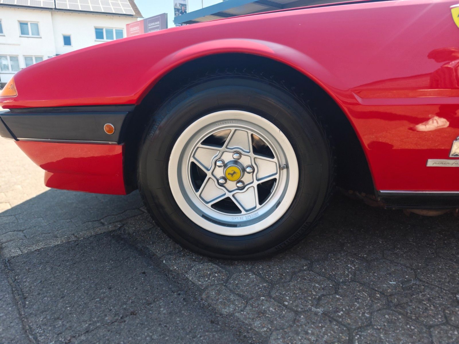 Fahrzeugabbildung Ferrari 400