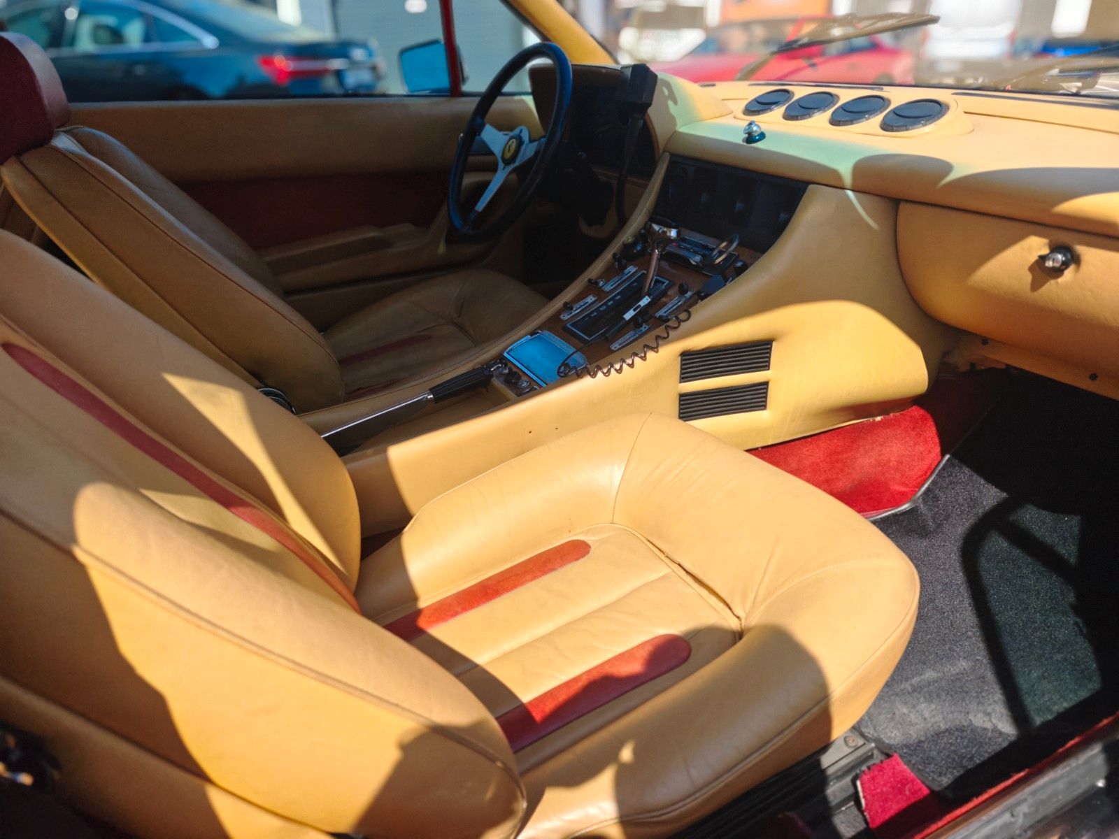 Fahrzeugabbildung Ferrari 400