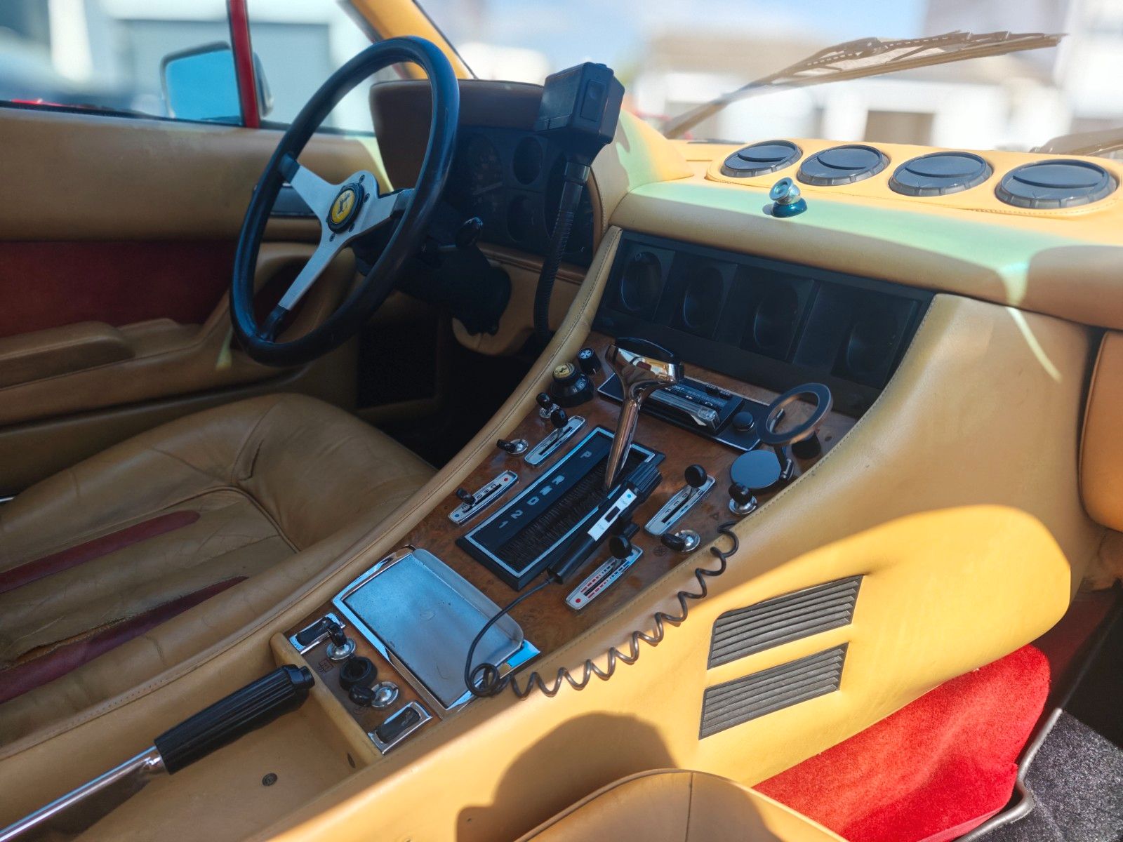 Fahrzeugabbildung Ferrari 400