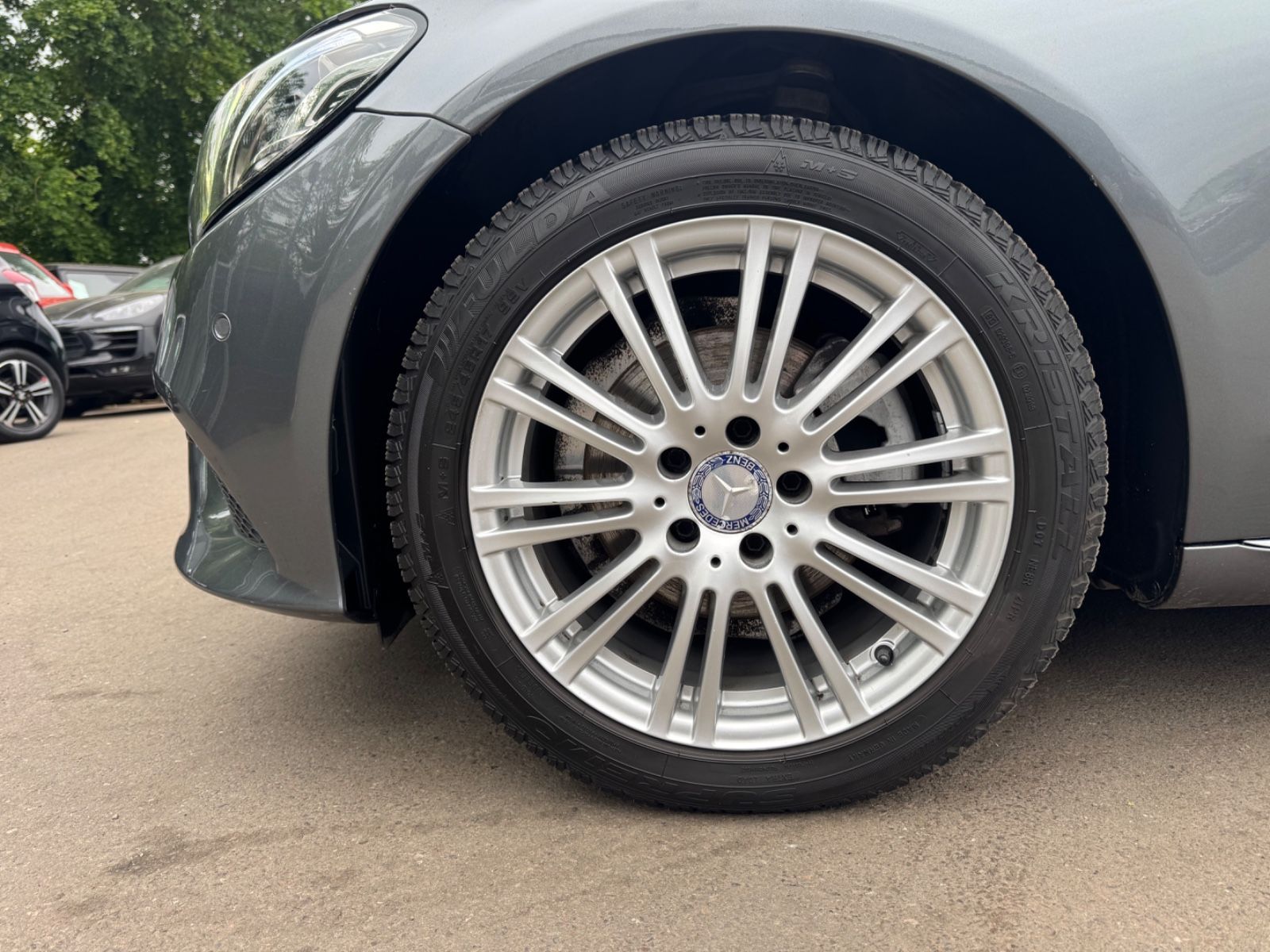 Fahrzeugabbildung Mercedes-Benz C 180dT*FACELIFT*VOLL-LED*NAVI*AHK*LEDER*KAMERA*