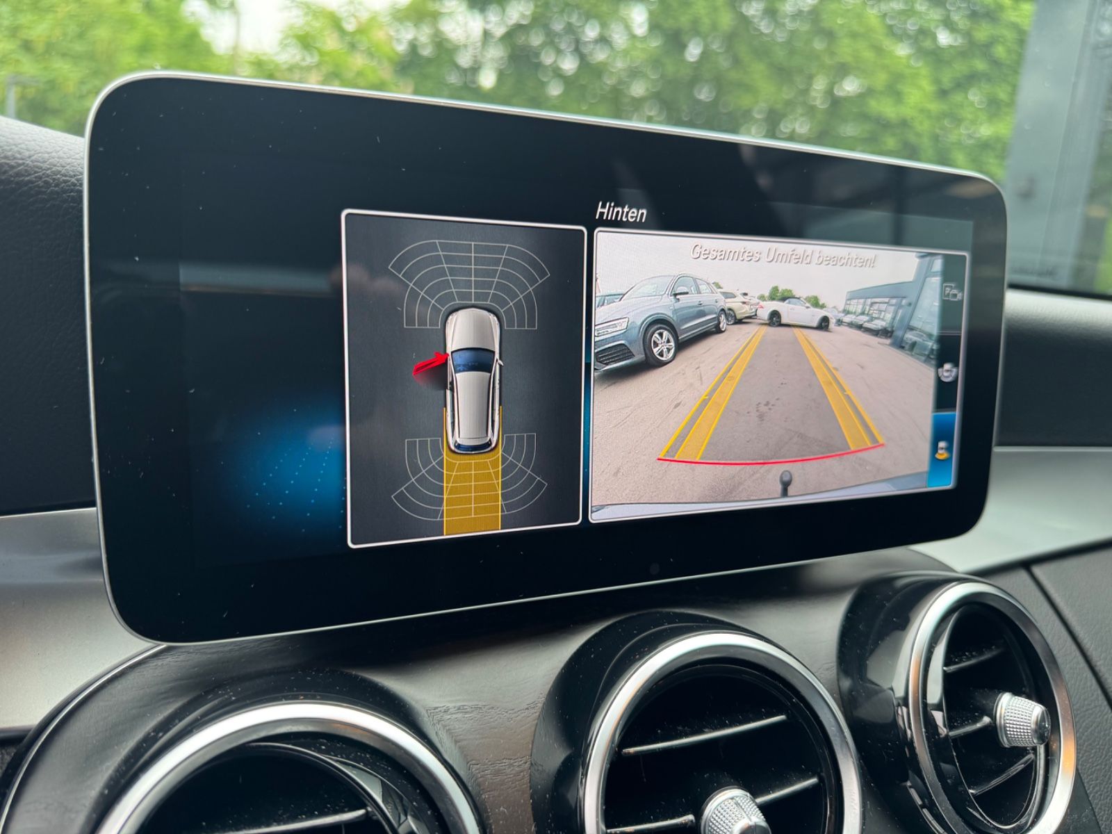 Fahrzeugabbildung Mercedes-Benz C 180dT*FACELIFT*VOLL-LED*NAVI*AHK*LEDER*KAMERA*