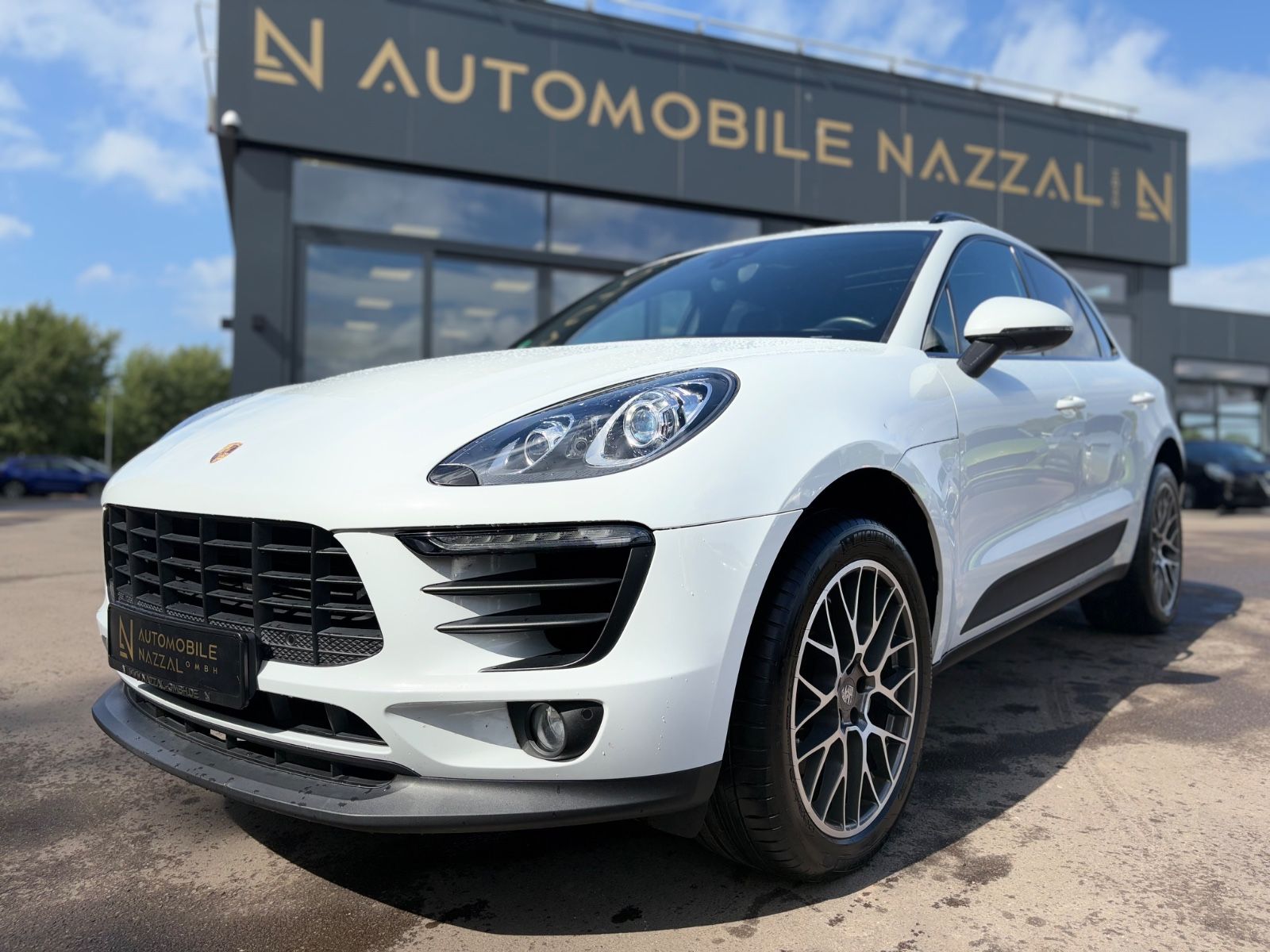 Fahrzeugabbildung Porsche MACAN S*AUT.*PANORAMA*KAMERA*NAVI*SPORT-ABGAS*