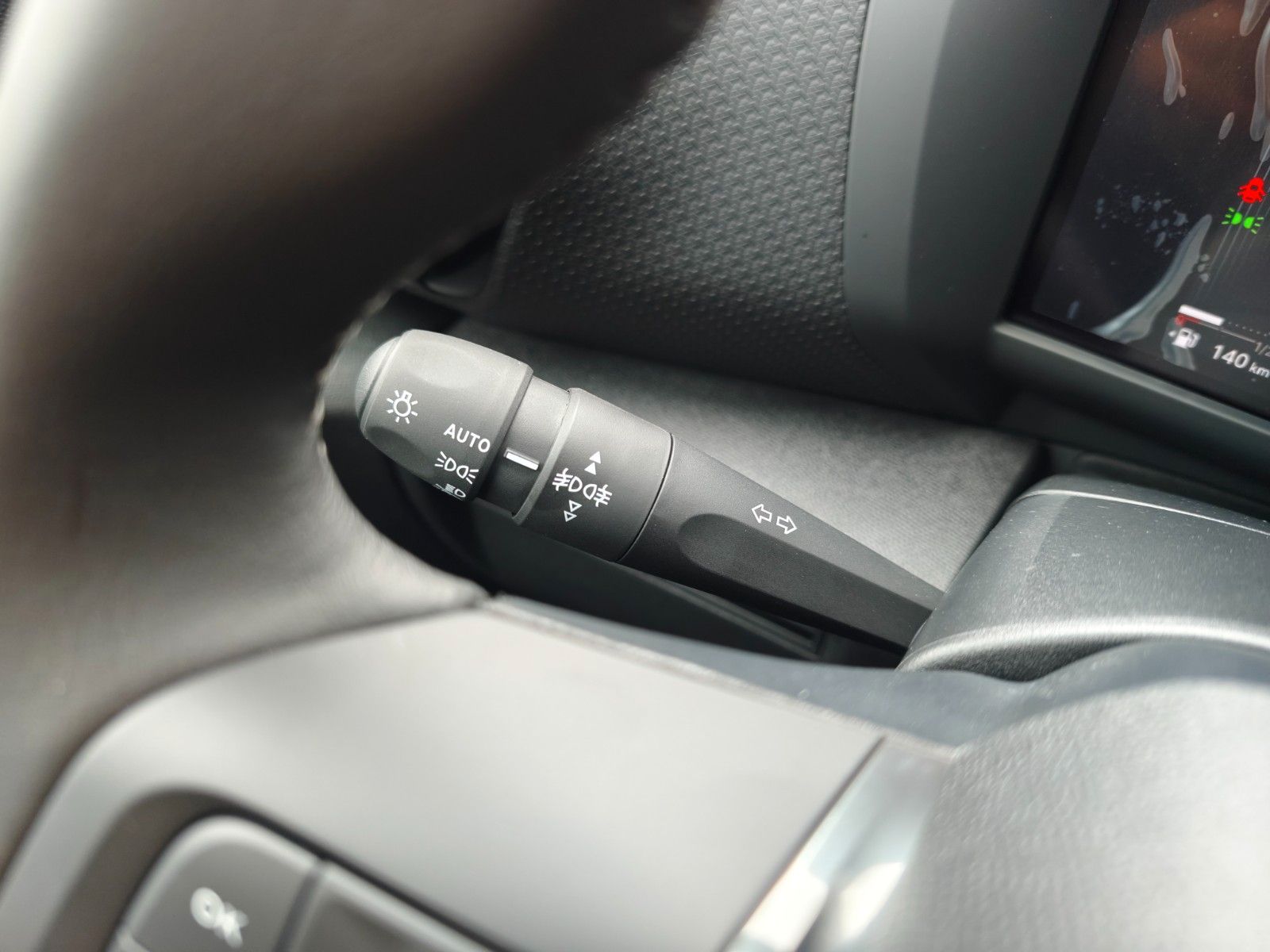 Fahrzeugabbildung Citroën C4 LIM. COLLECTION*NAVI*KAMERA*TAGESZULASSUNG*^