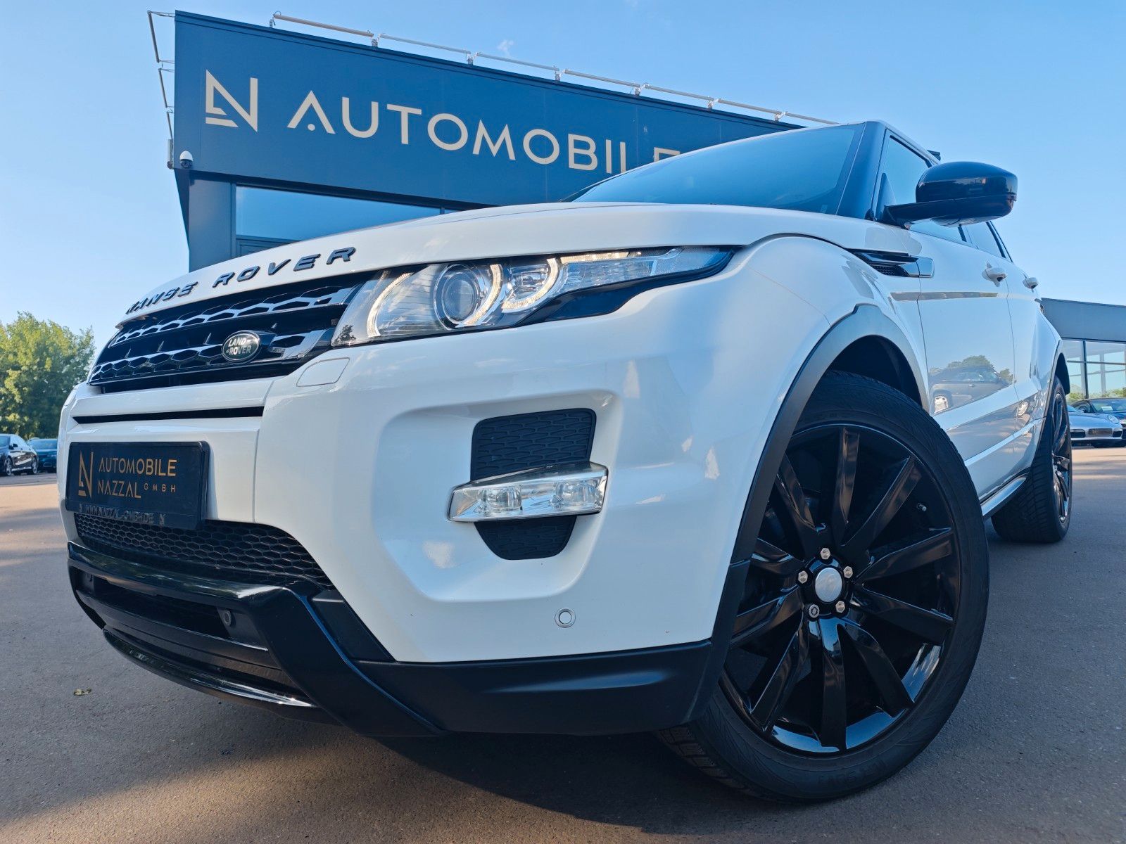Fahrzeugabbildung Land Rover RANGE ROVER EVOQUE DYNAMIC*AUT.*XENON*2.HD*