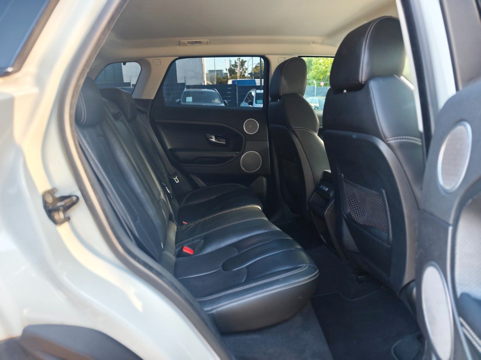 Fahrzeugabbildung Land Rover RANGE ROVER EVOQUE DYNAMIC*AUT.*XENON*2.HD*