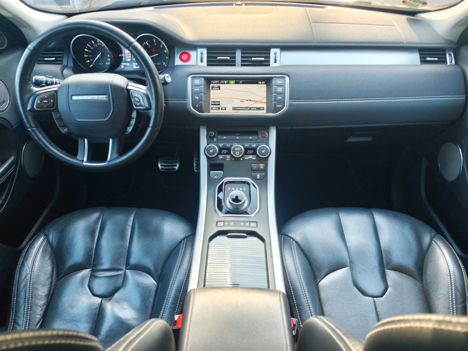 Fahrzeugabbildung Land Rover RANGE ROVER EVOQUE DYNAMIC*AUT.*XENON*2.HD*