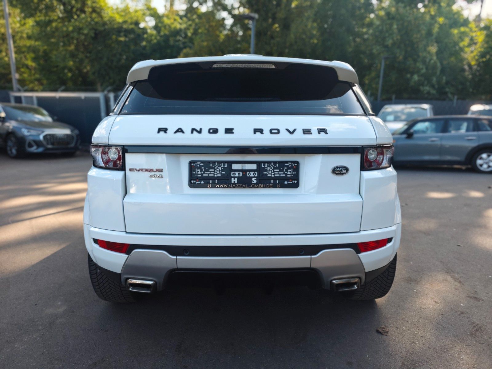Fahrzeugabbildung Land Rover RANGE ROVER EVOQUE DYNAMIC*AUT.*XENON*2.HD*