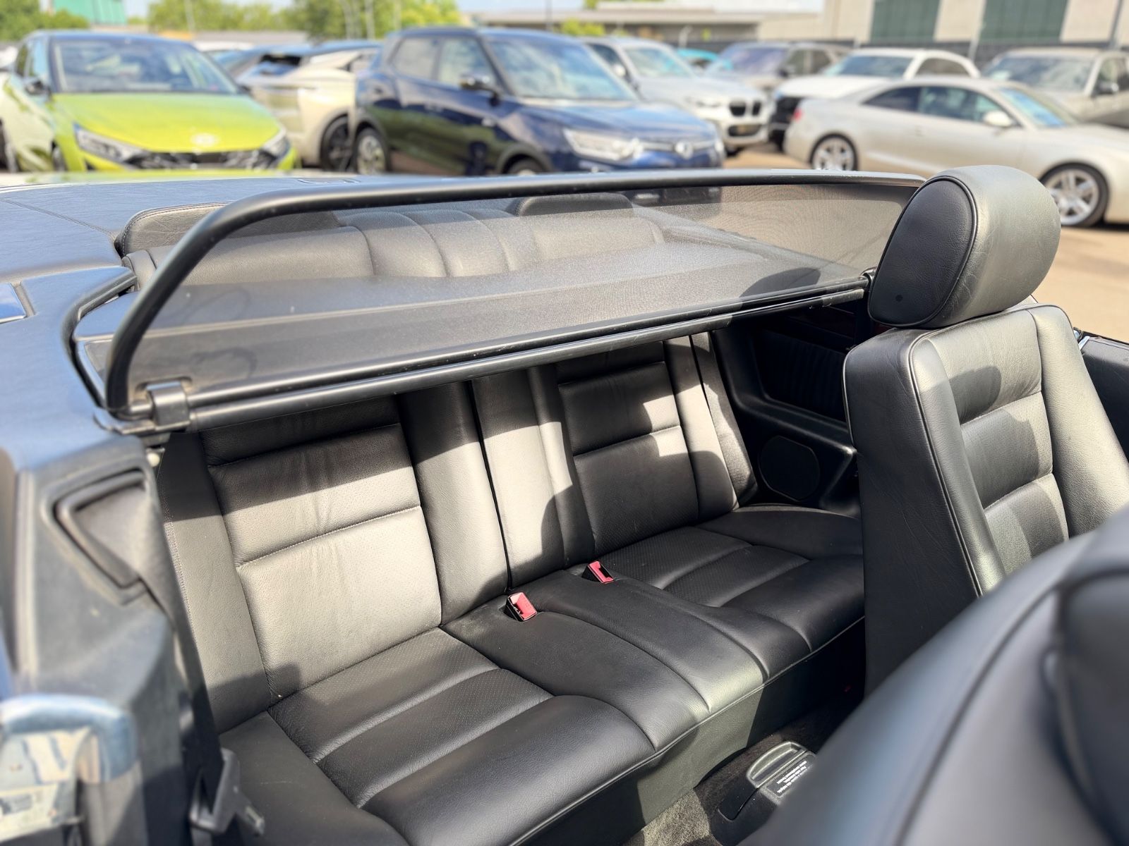 Fahrzeugabbildung Mercedes-Benz E 220 CABRIO*UNFALLFREI*2.HAND*AUT*LEDER*KLIMA*