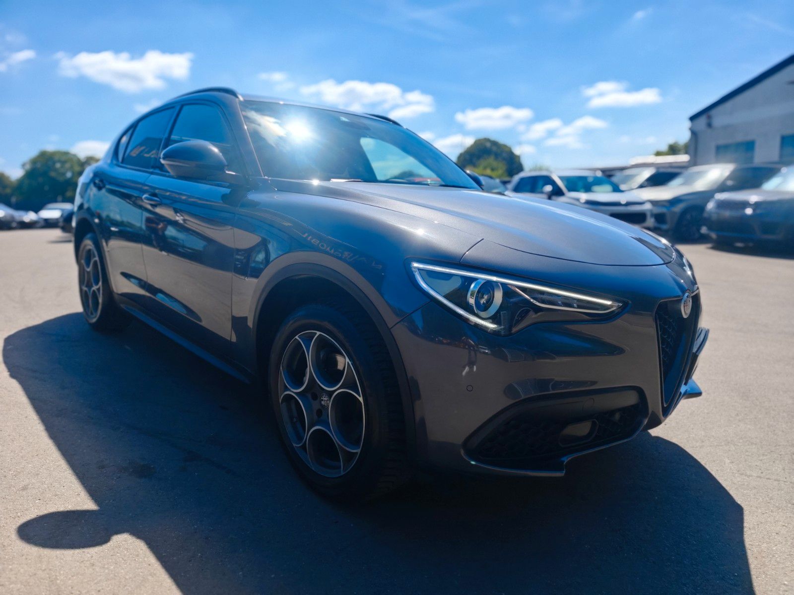 Fahrzeugabbildung Alfa Romeo STELVIO Q4*AWD*AUT*KAMERA*LEDER*2.HAND*TOP