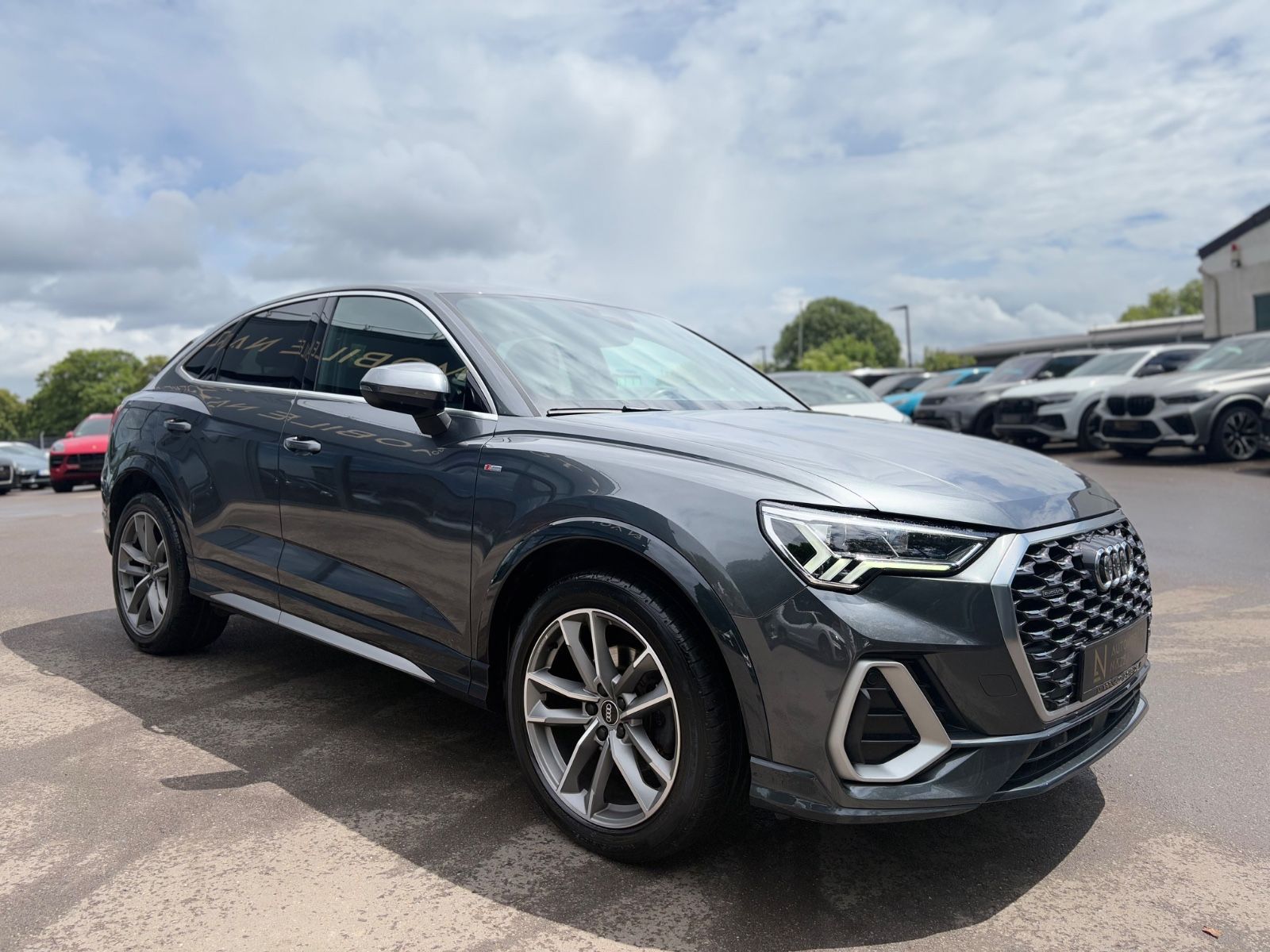 Fahrzeugabbildung Audi Q3 SPORTBACK S-LINE*QUATTRO*AUT*LED*KAMERA*2.HD