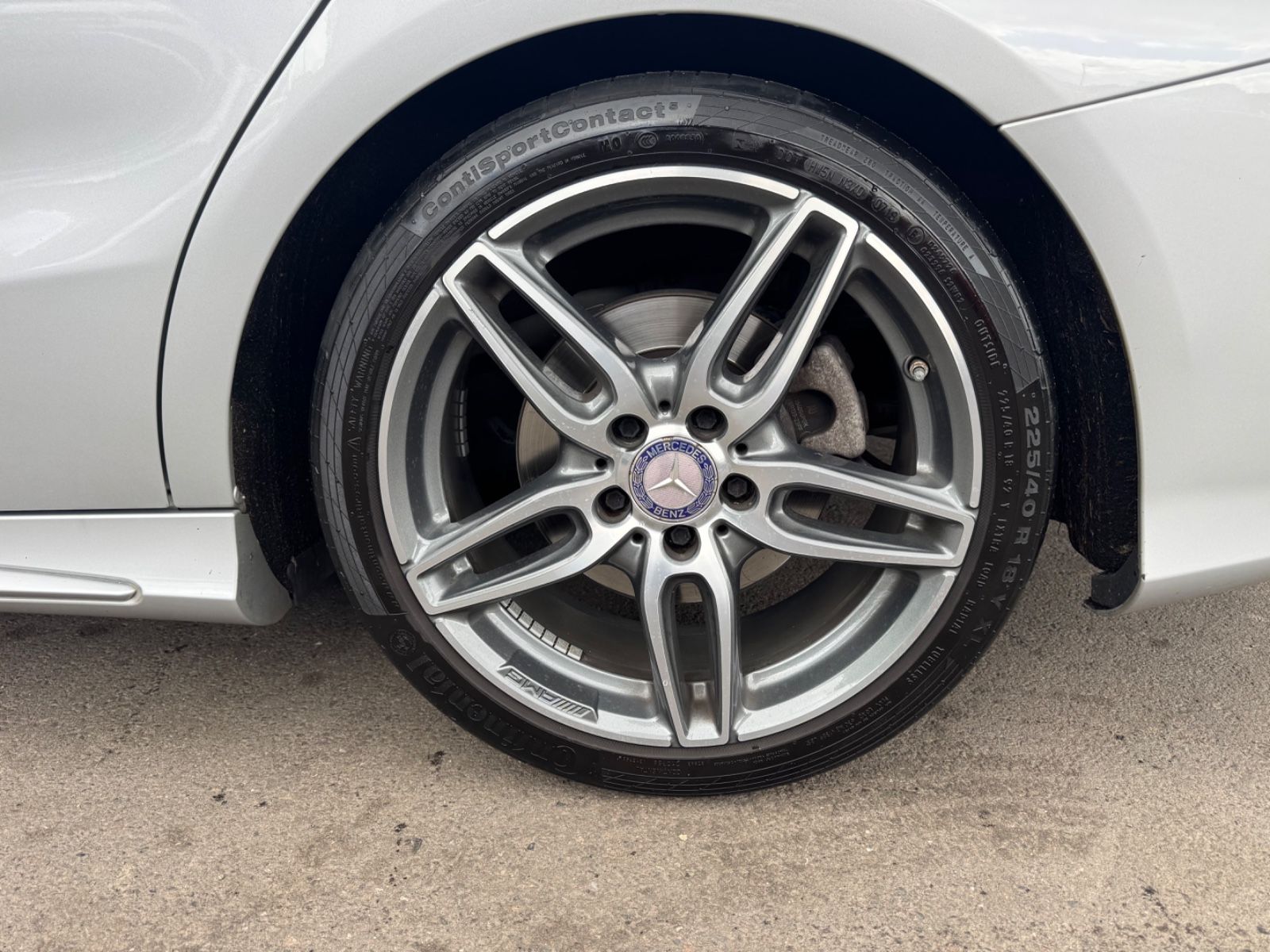 Fahrzeugabbildung Mercedes-Benz CLA 200 CDI AMG-LINE*LED*NAVI*R-KAMERA*FACELIFT*