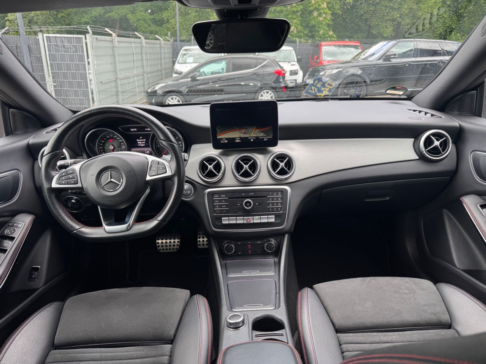 Fahrzeugabbildung Mercedes-Benz CLA 200 CDI AMG-LINE*LED*NAVI*R-KAMERA*FACELIFT*