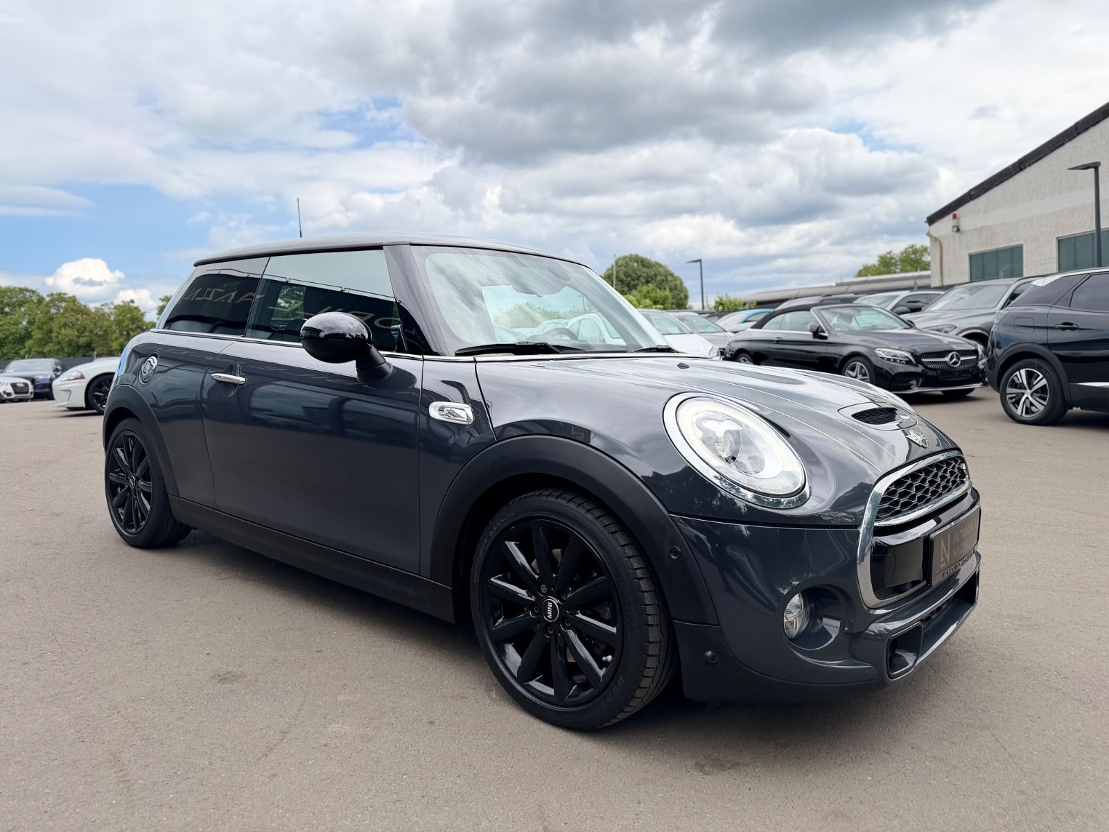 Fahrzeugabbildung MINI COOPER S*SONDERLACK*SHZ*EDER*LED*2.HAND*TOP*